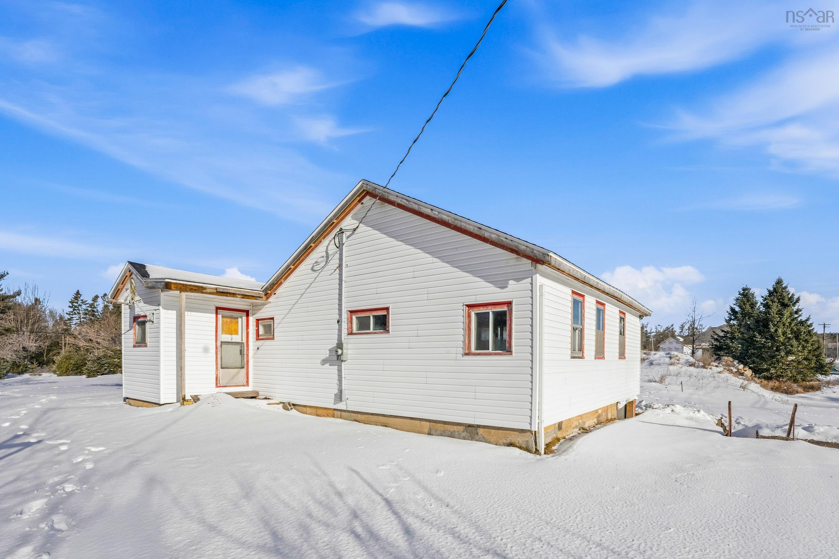 74 Old School Road, Upper Tantallon, NS (MLS 202602472)
