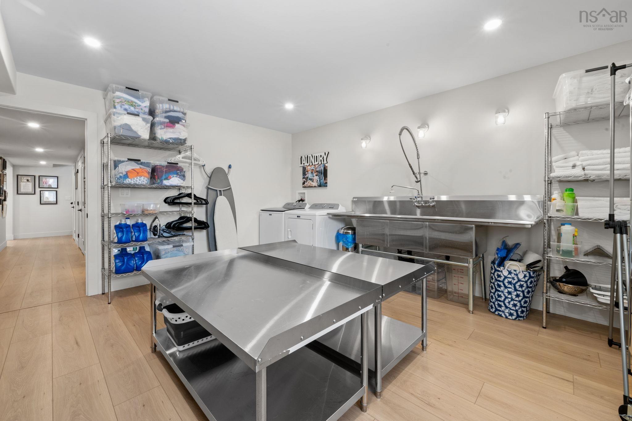 $949,000.00: 85 Steeple View Drive, Port Williams