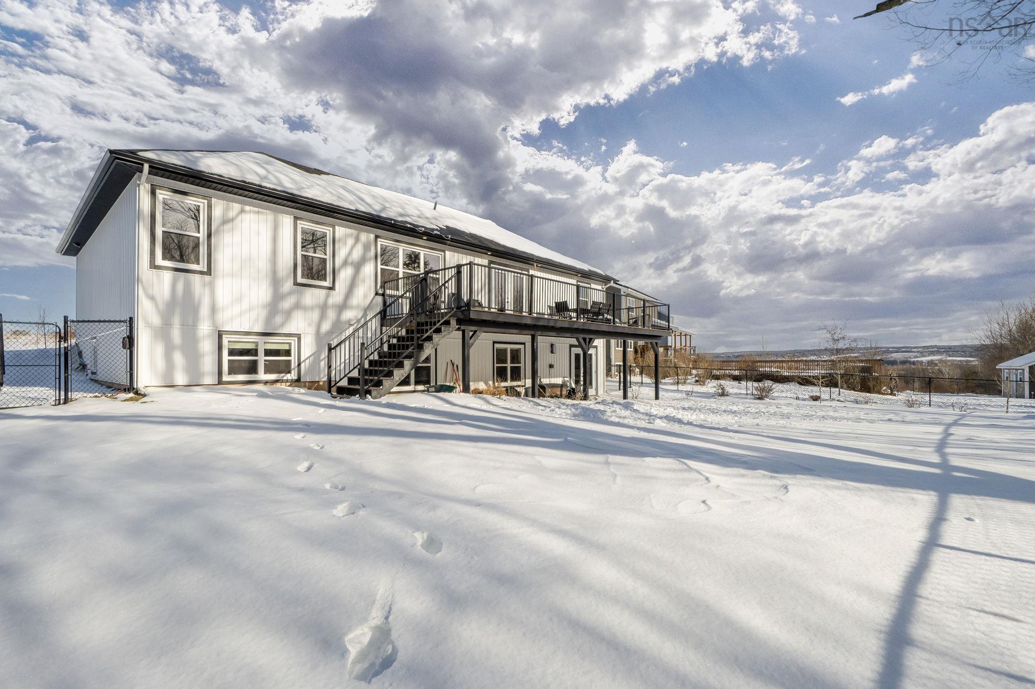 $949,000.00: 85 Steeple View Drive, Port Williams