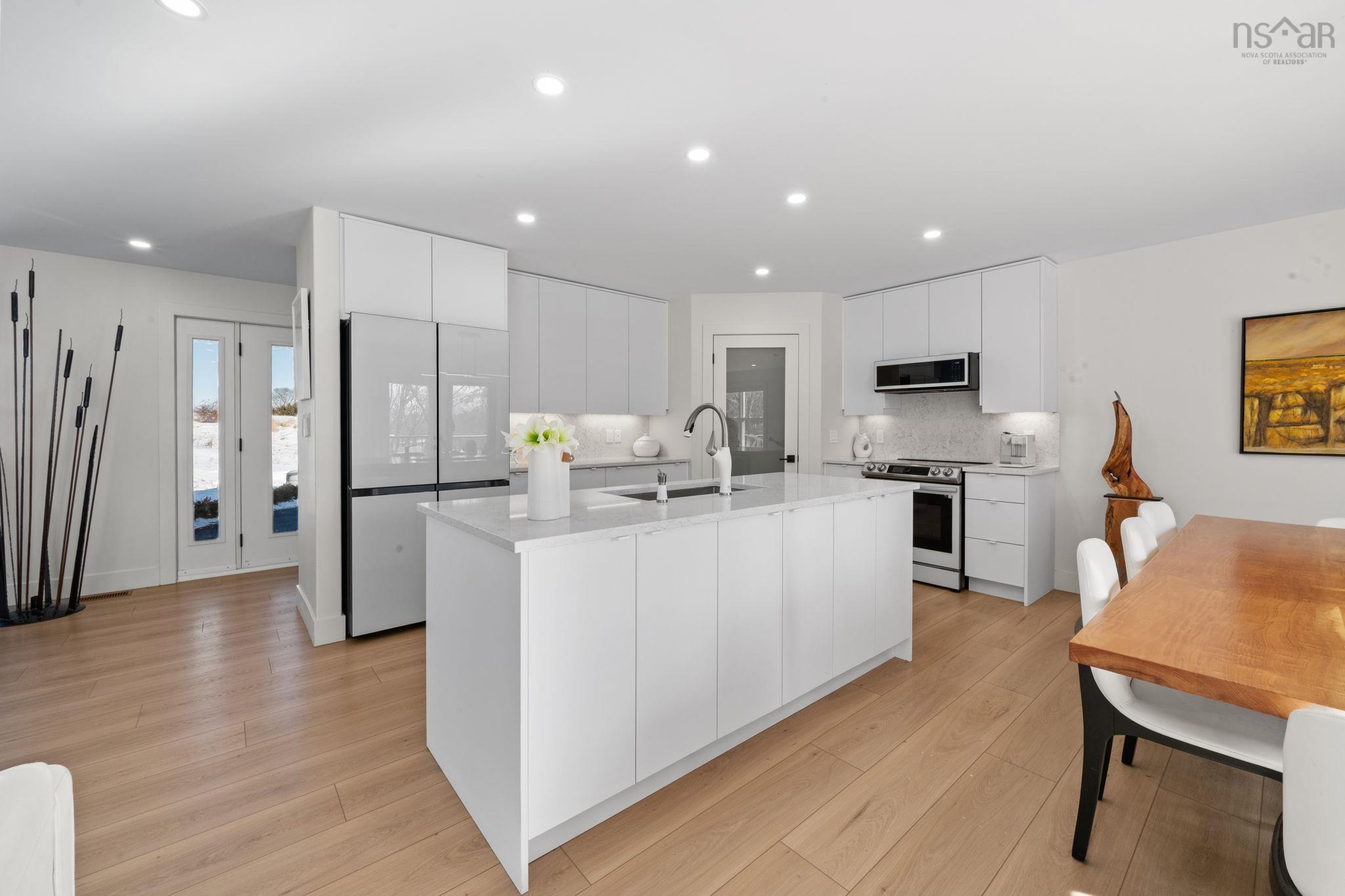 $949,000.00: 85 Steeple View Drive, Port Williams