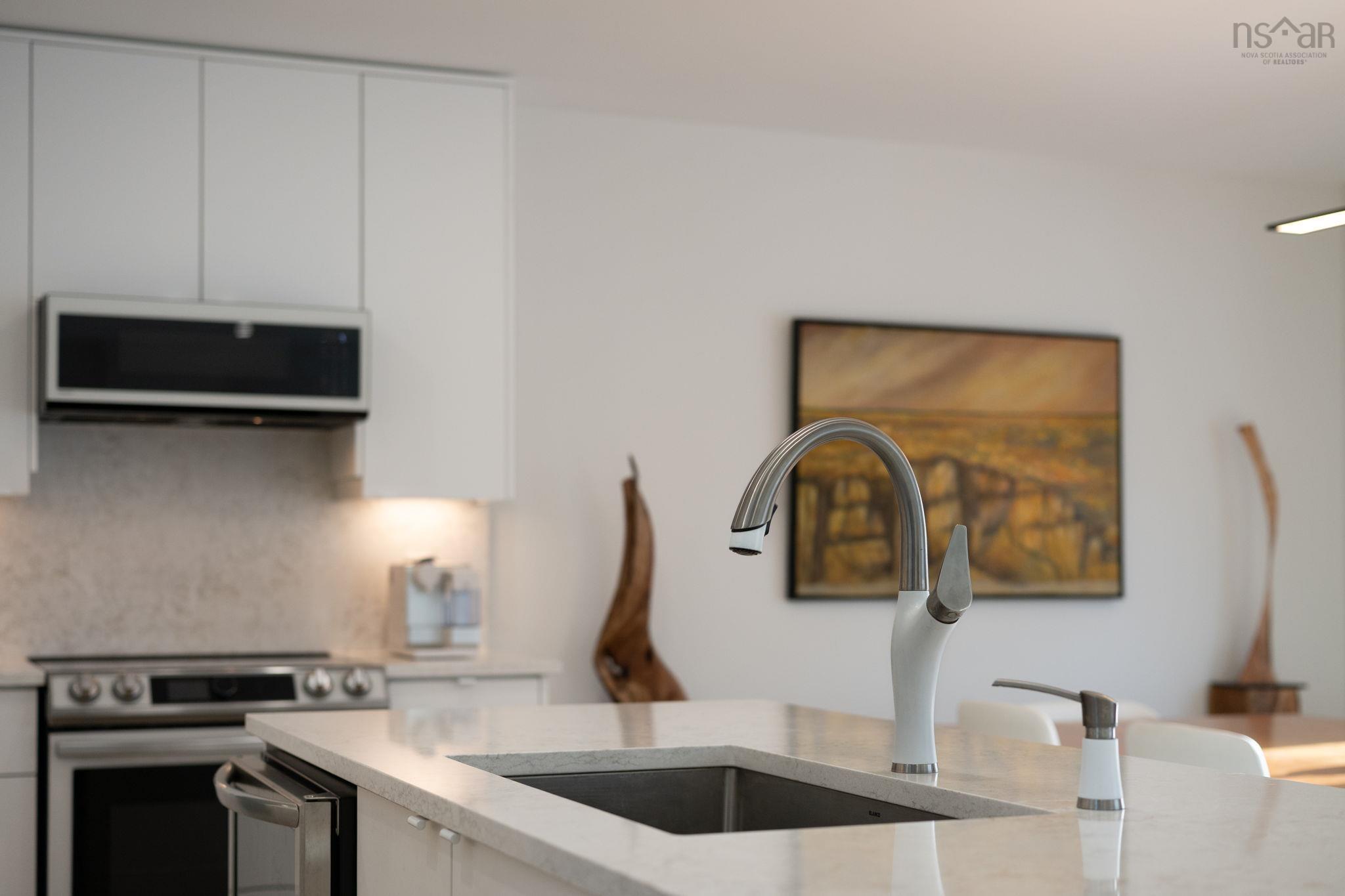 $949,000.00: 85 Steeple View Drive, Port Williams