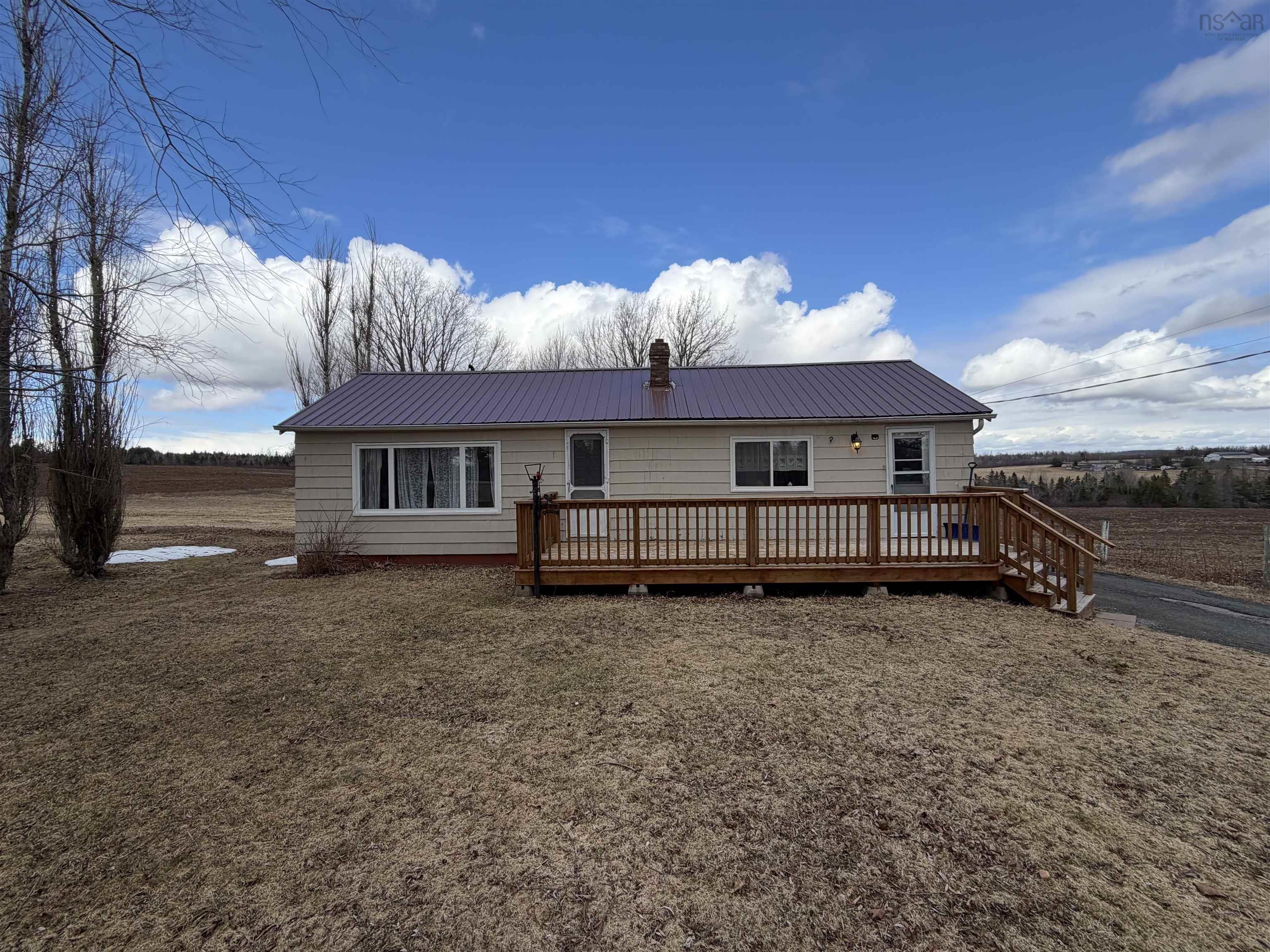 $254,900.00: 1109 Highway 236, South Maitland