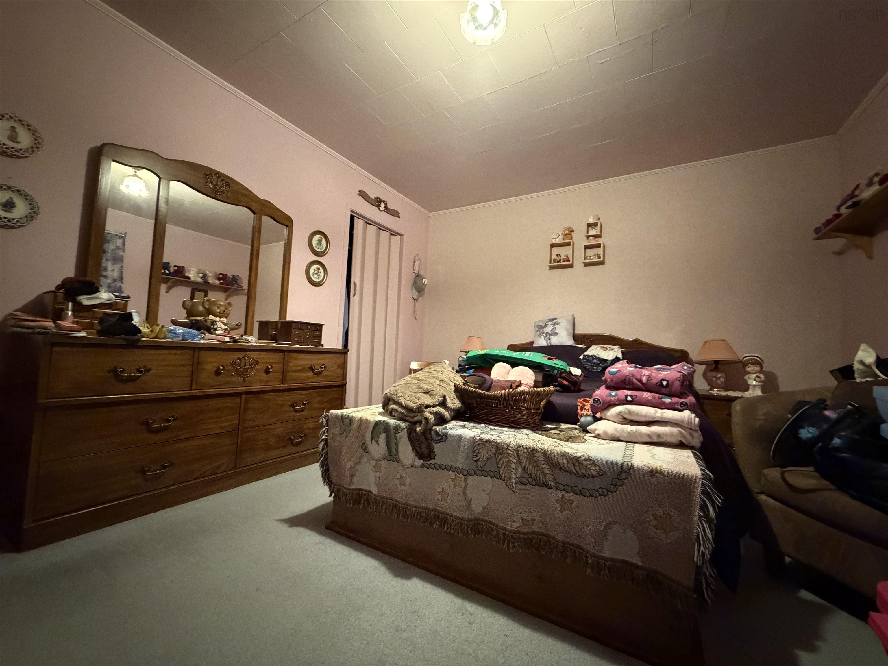 $264,900.00: 1109 Highway 236, South Maitland