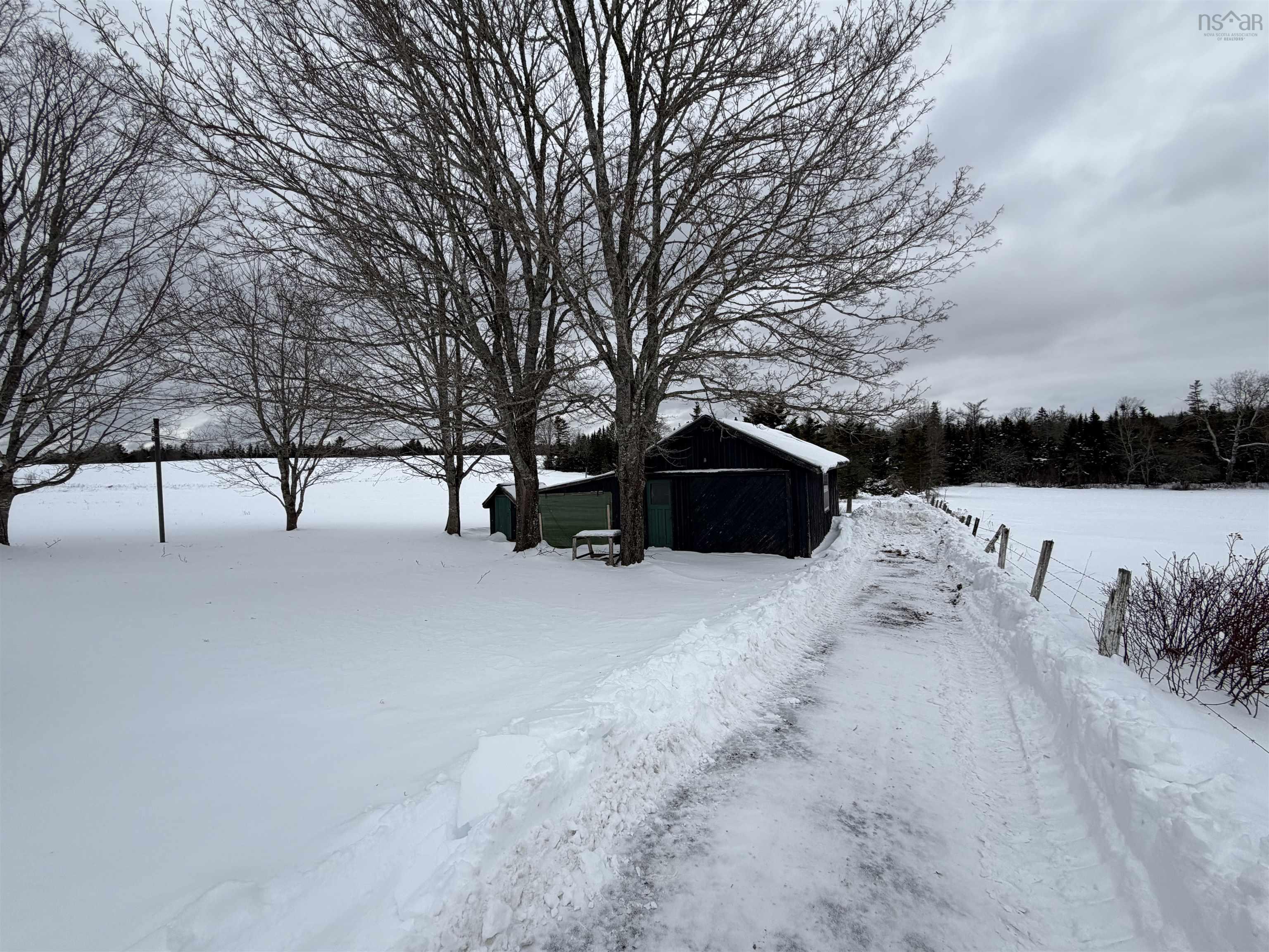 $264,900.00: 1109 Highway 236, South Maitland