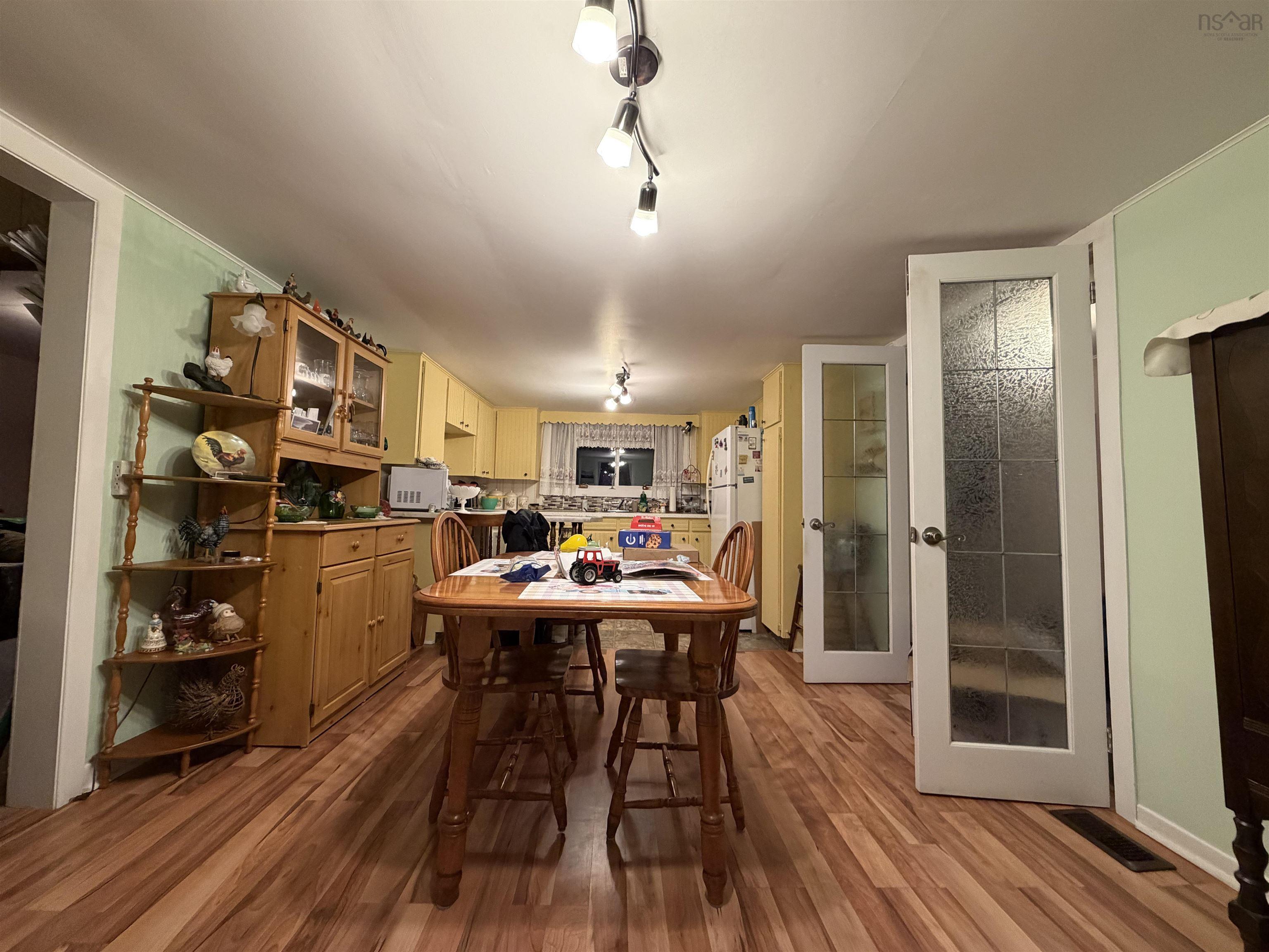 $264,900.00: 1109 Highway 236, South Maitland