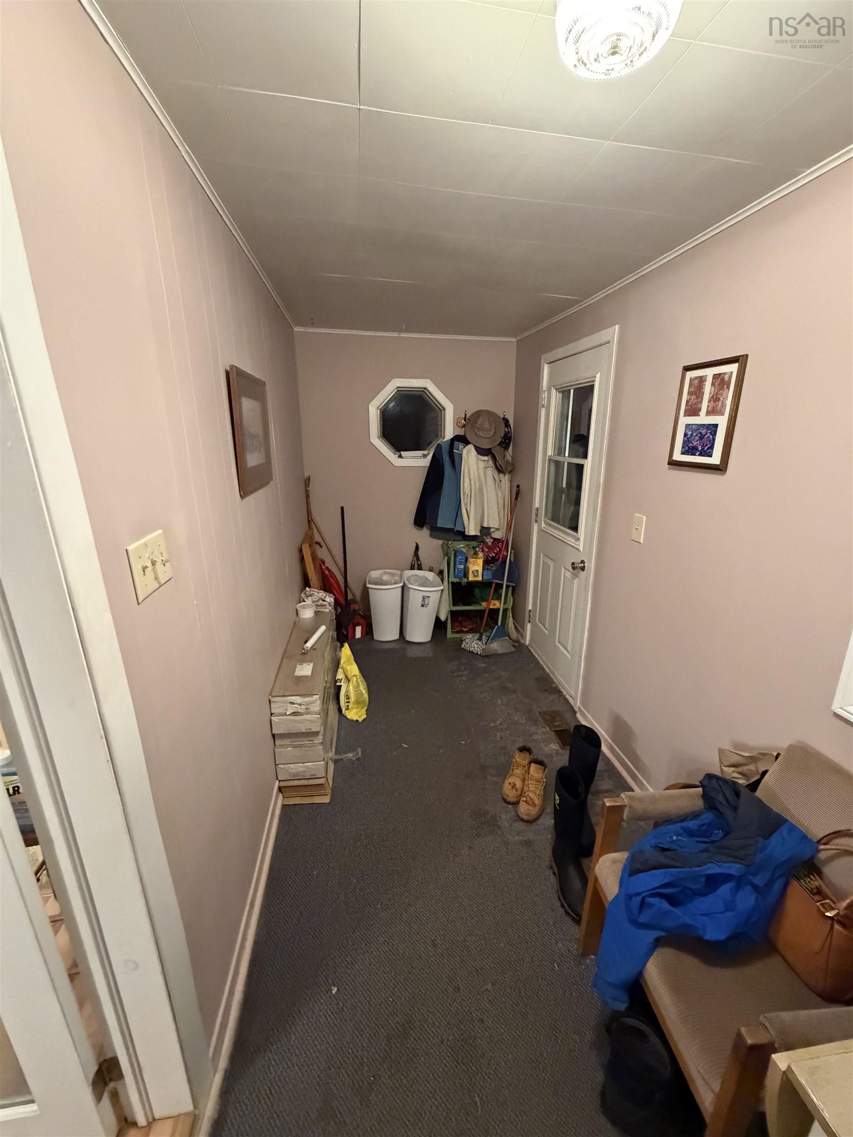 $264,900.00: 1109 Highway 236, South Maitland