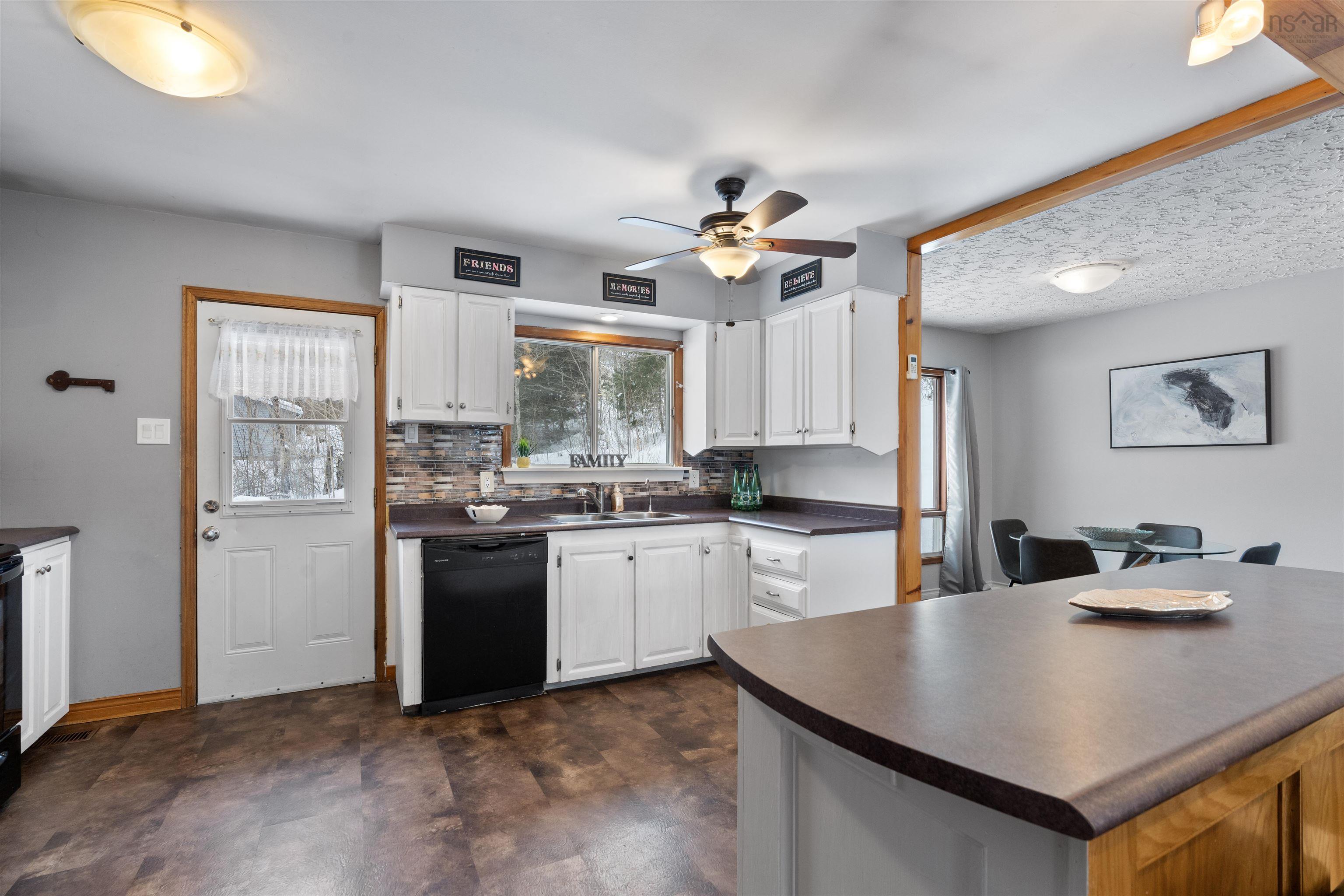 86 Theresa Court, Lake Echo, NS (MLS 202602485)