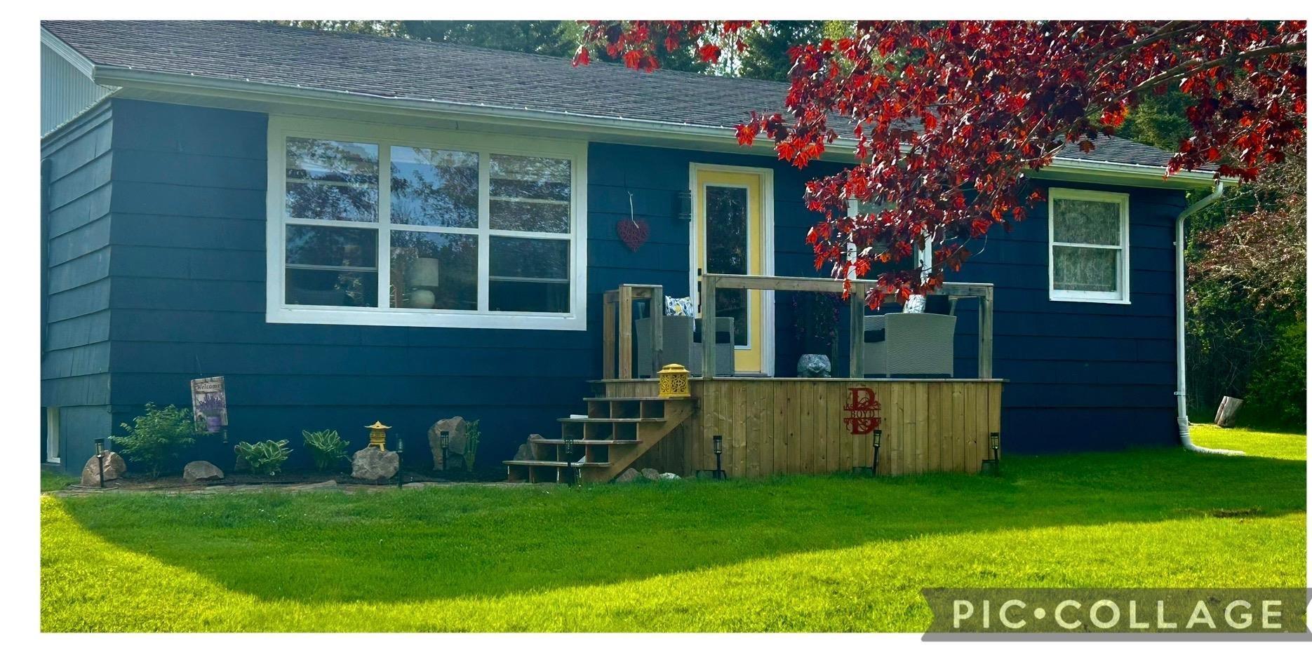 $320,000.00: 4057 105 Highway, Glendale