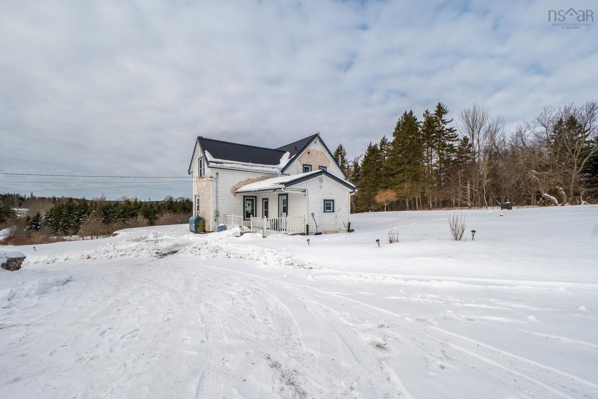 $550,000.00: 3970 Hwy 357, Meaghers Grant