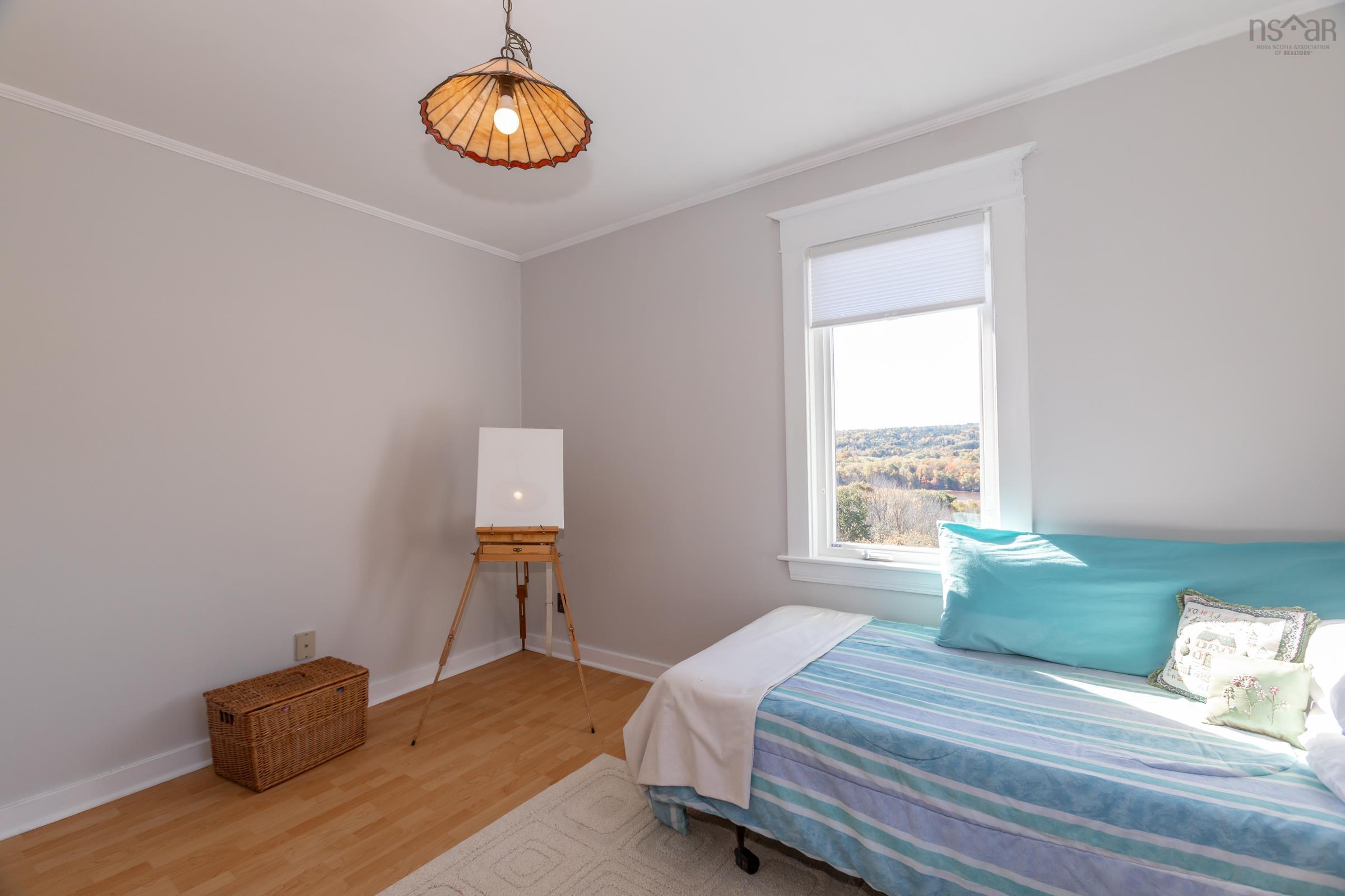 $899,000.00: 481 Chute Road, Bear River