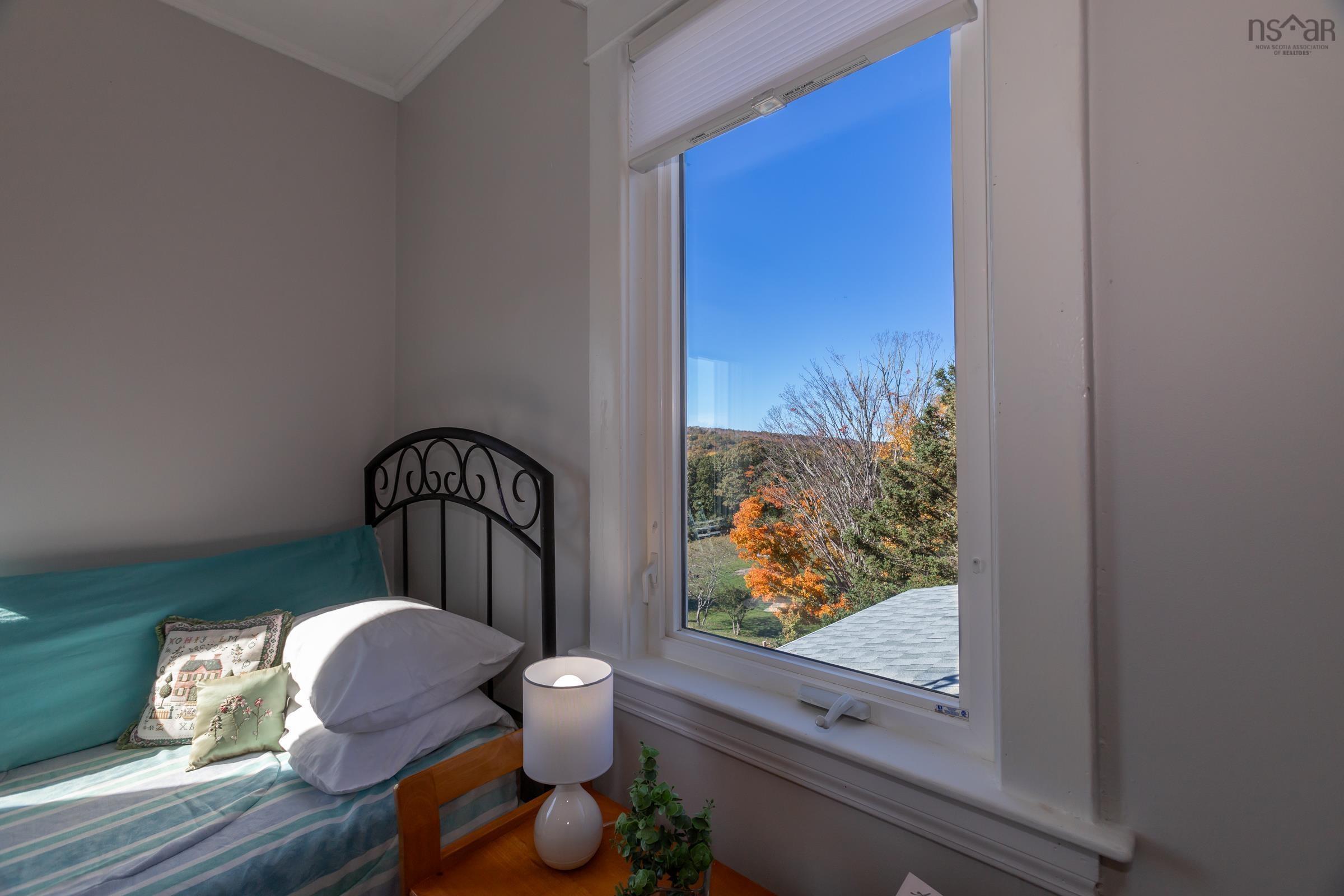 $899,000.00: 481 Chute Road, Bear River