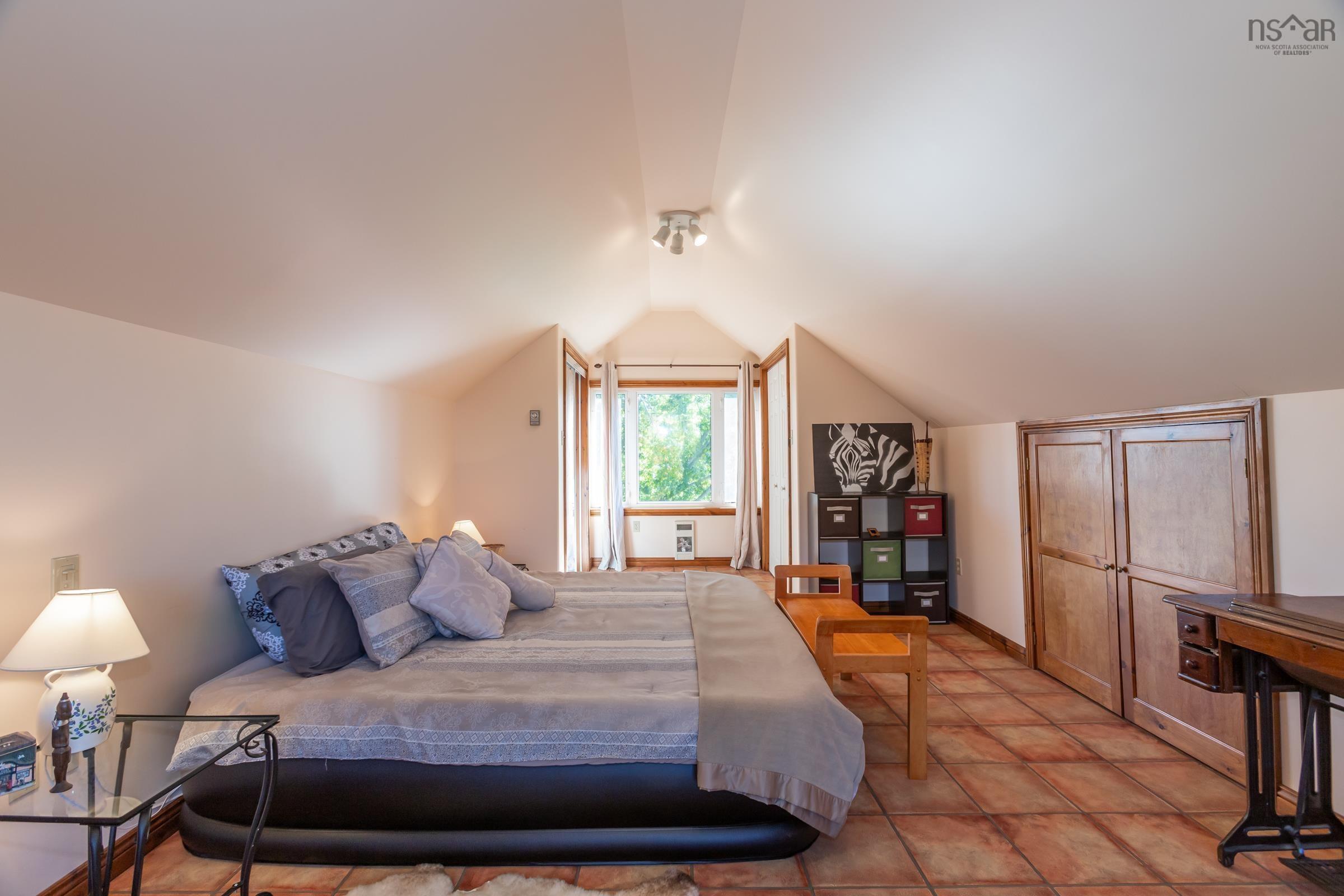 $899,000.00: 481 Chute Road, Bear River