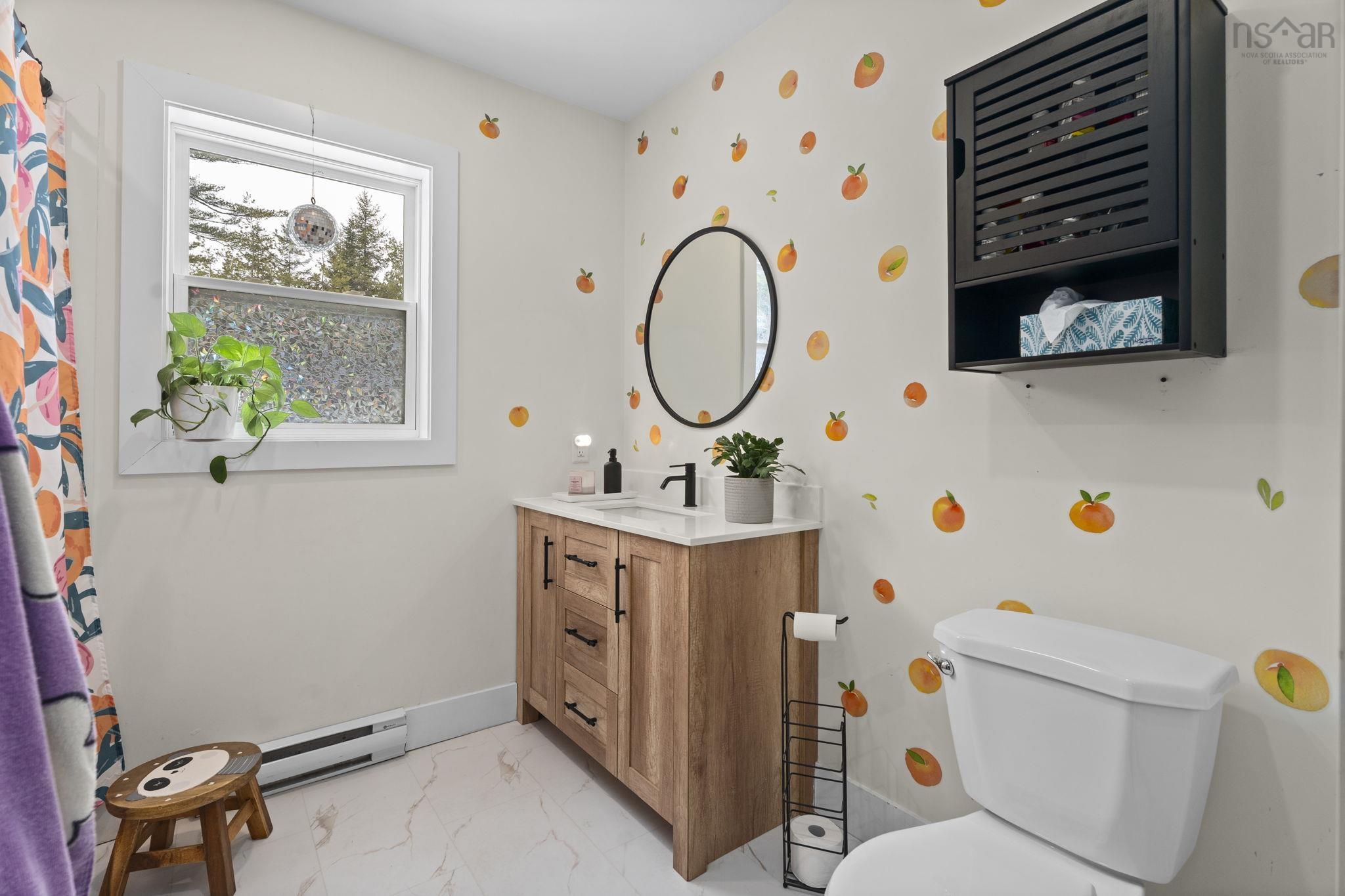 $899,900.00: 20 Sunview Crescent, East Uniacke