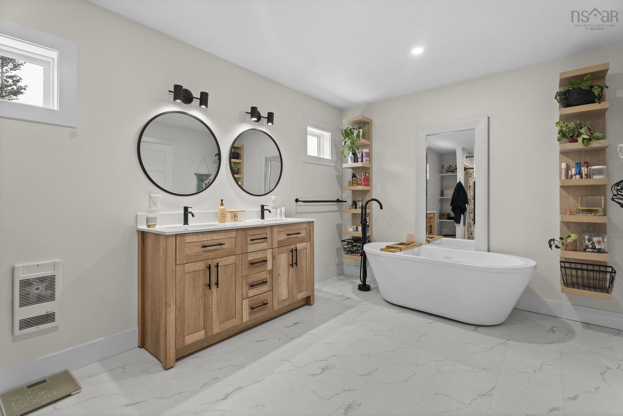 $899,900.00: 20 Sunview Crescent, East Uniacke