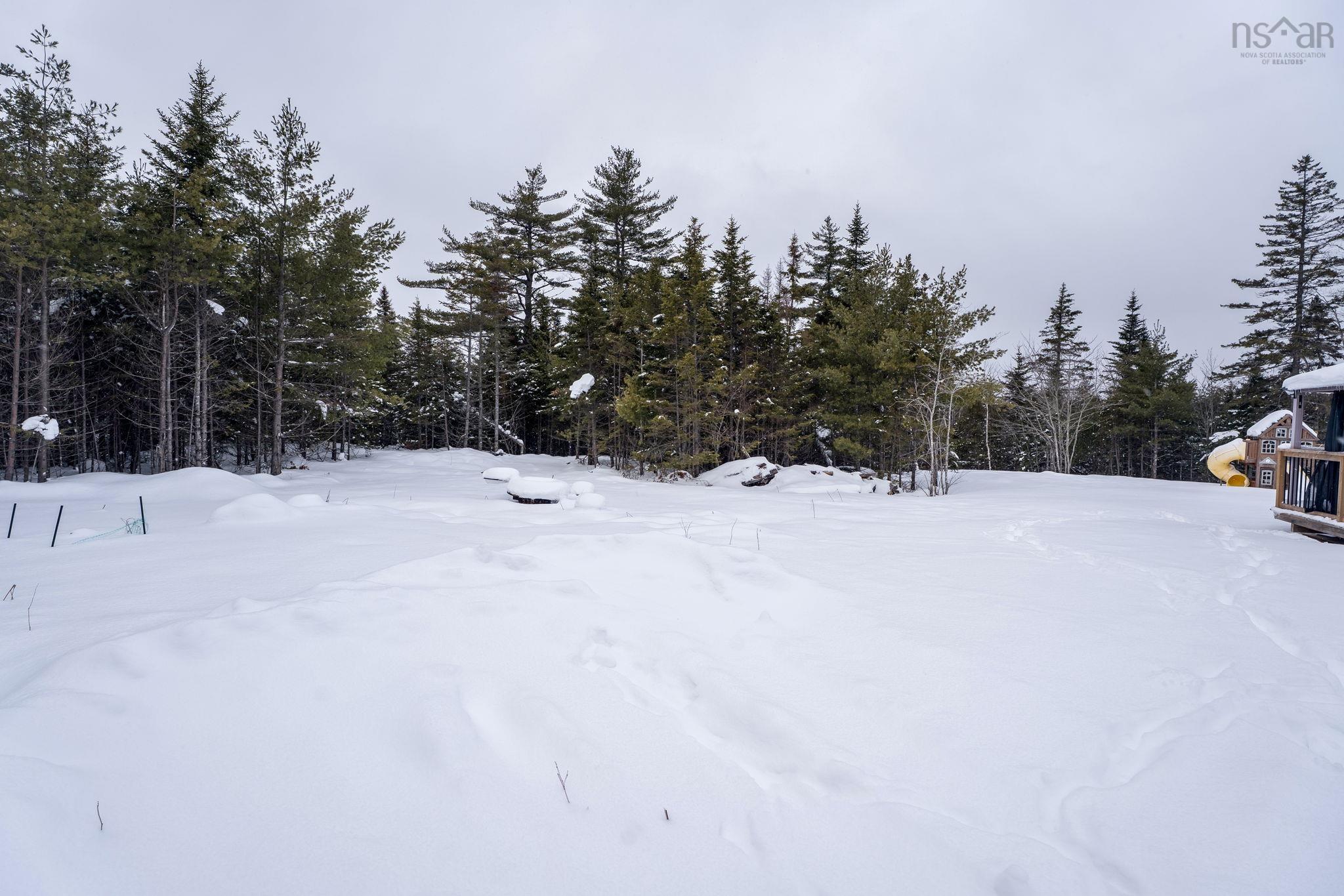 $899,900.00: 20 Sunview Crescent, East Uniacke