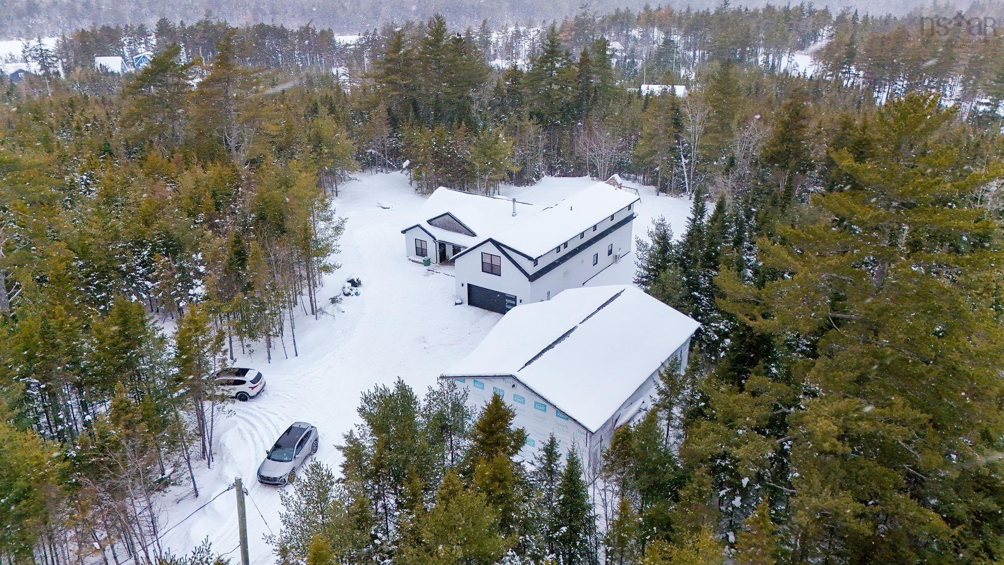 $869,900.00: 20 Sunview Crescent, East Uniacke