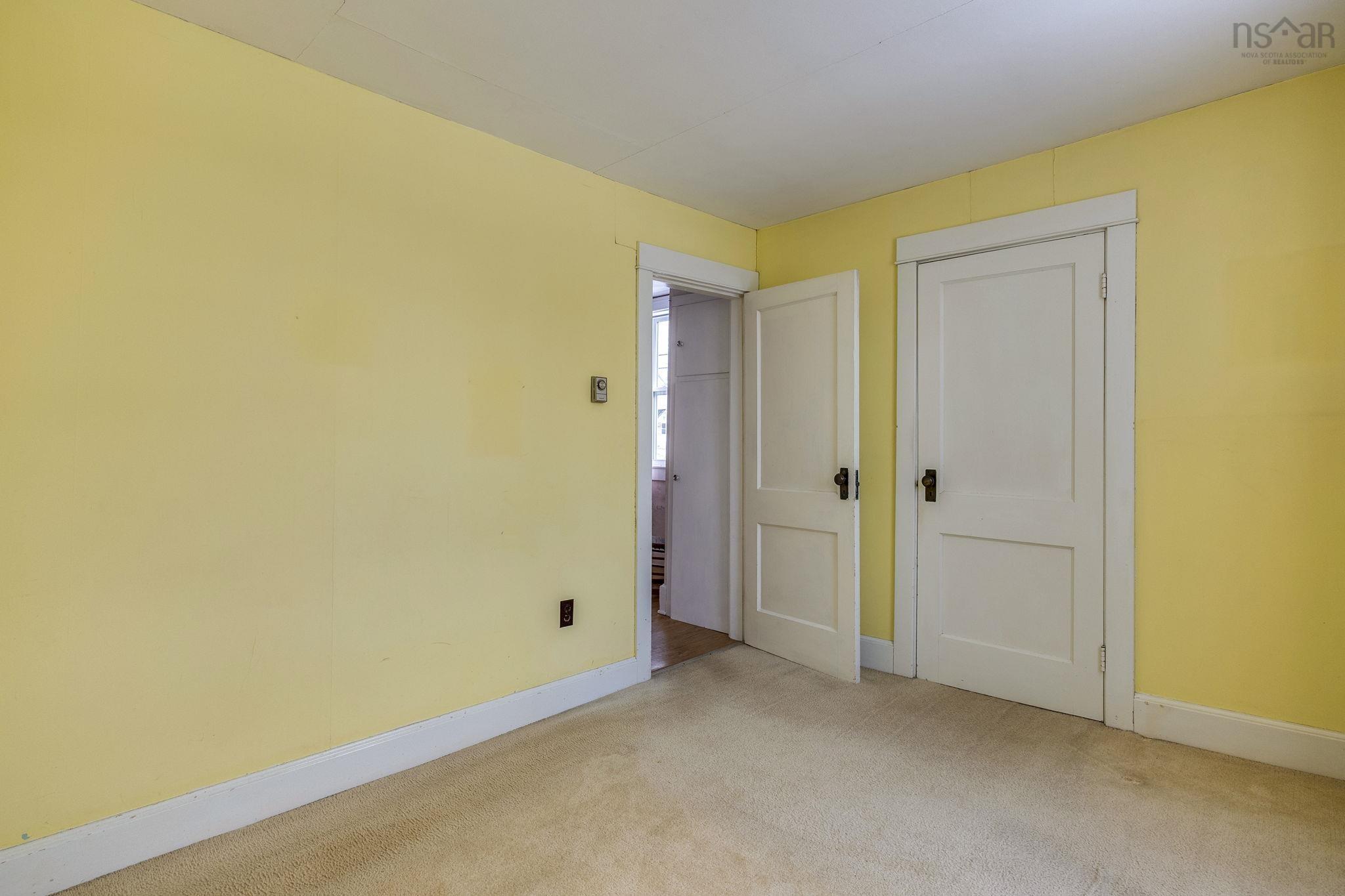 $259,000.00: 3693 Shore Road, Hillsburn