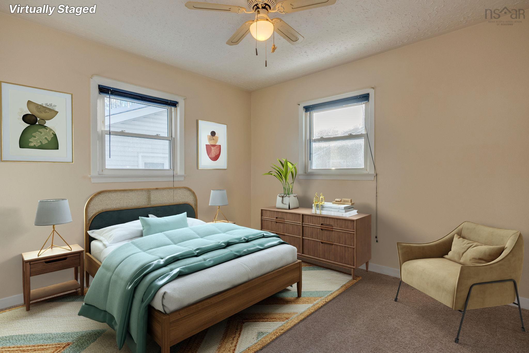 $299,900.00: 9584 Commercial Street, New Minas