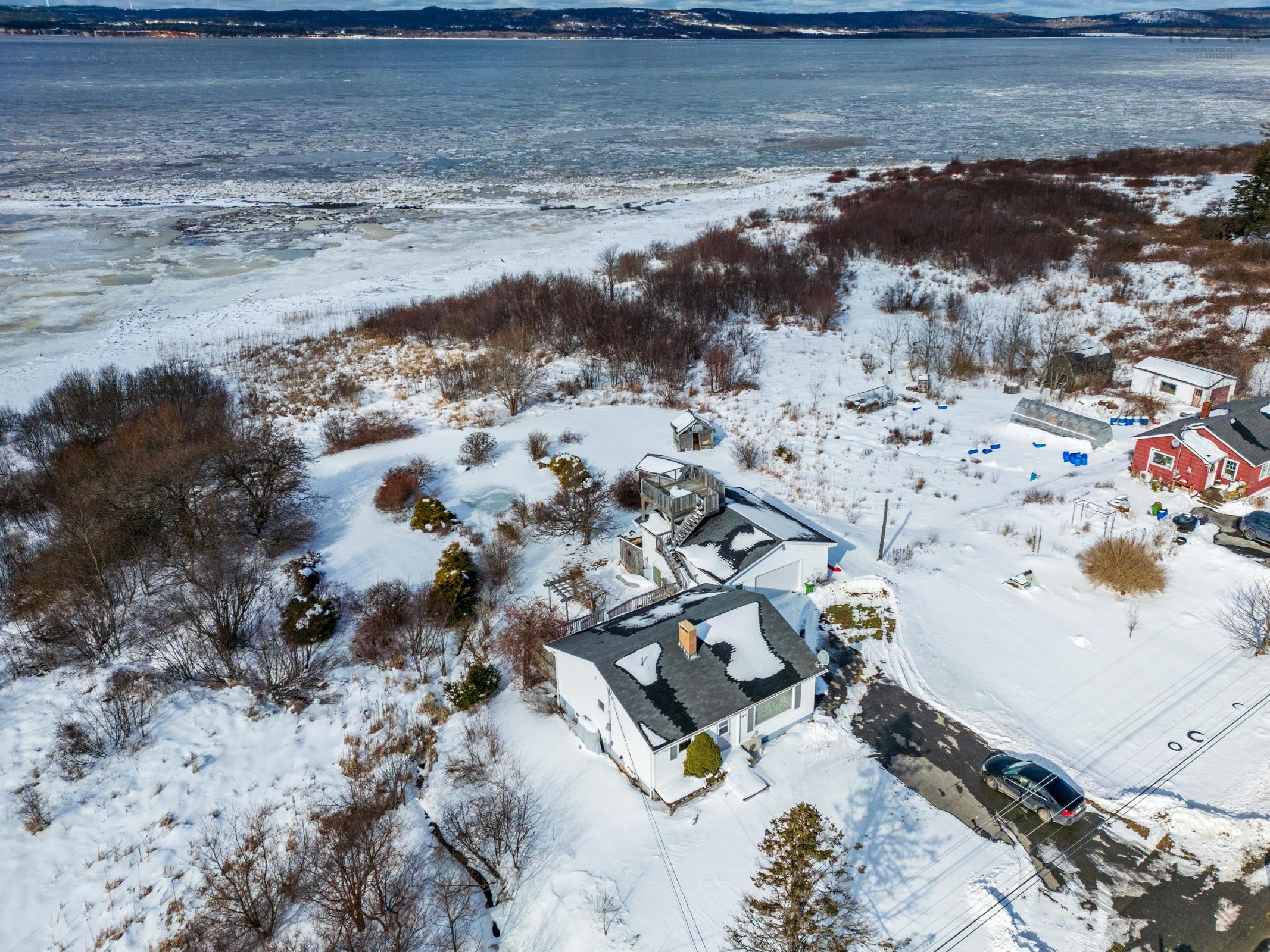 $289,000.00: 8441 Hwy 101, Brighton