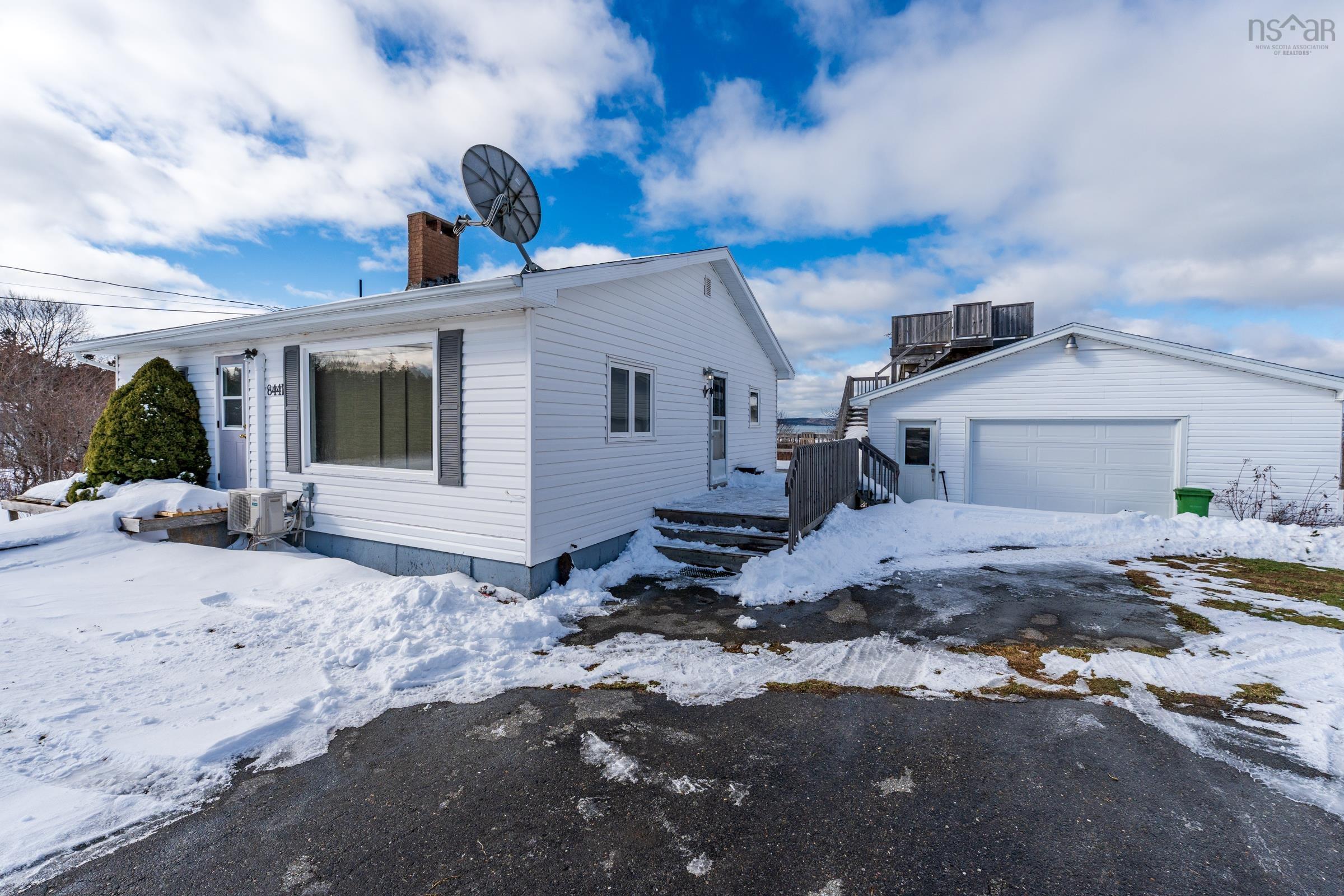 $289,000.00: 8441 Hwy 101, Brighton