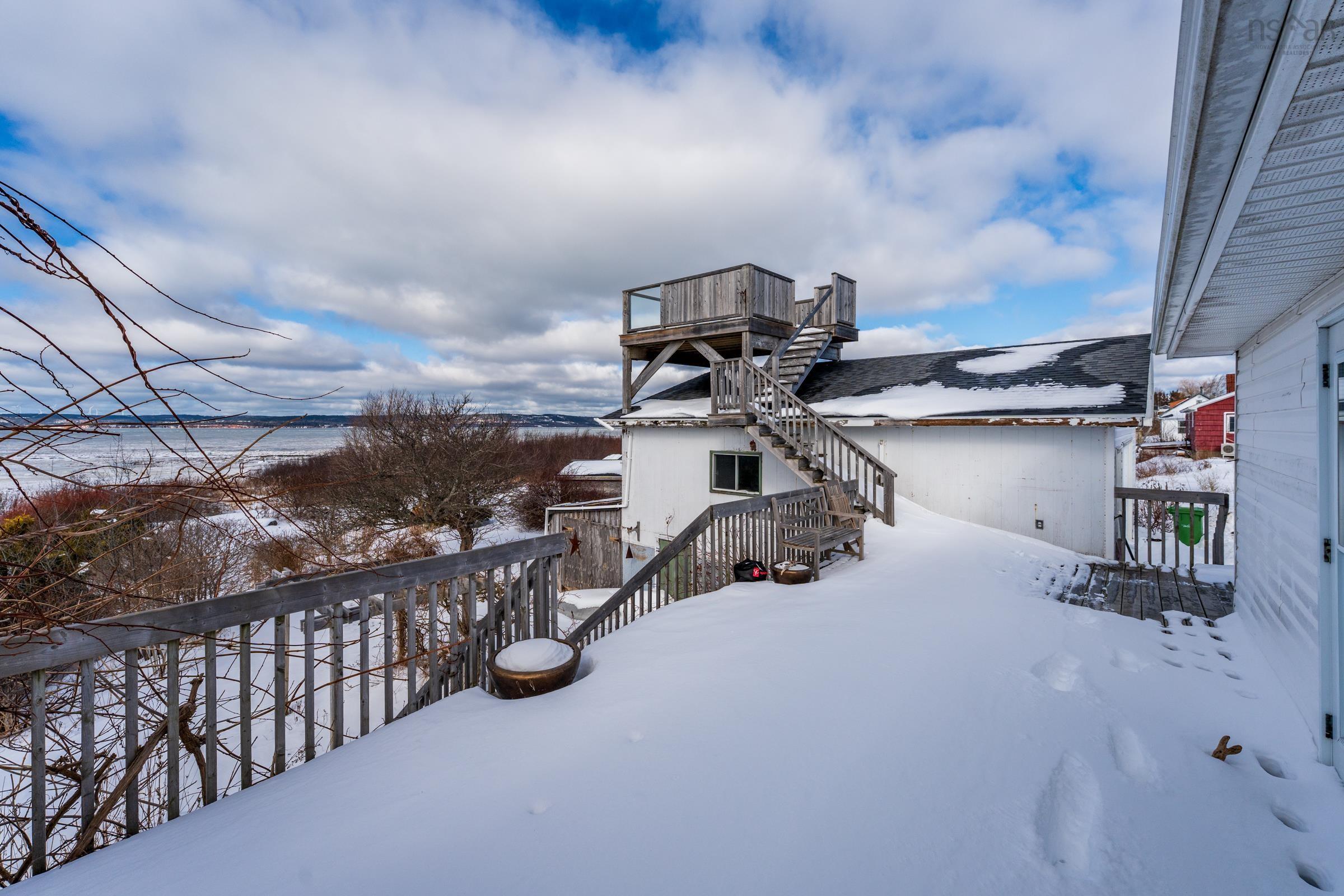 $289,000.00: 8441 Hwy 101, Brighton