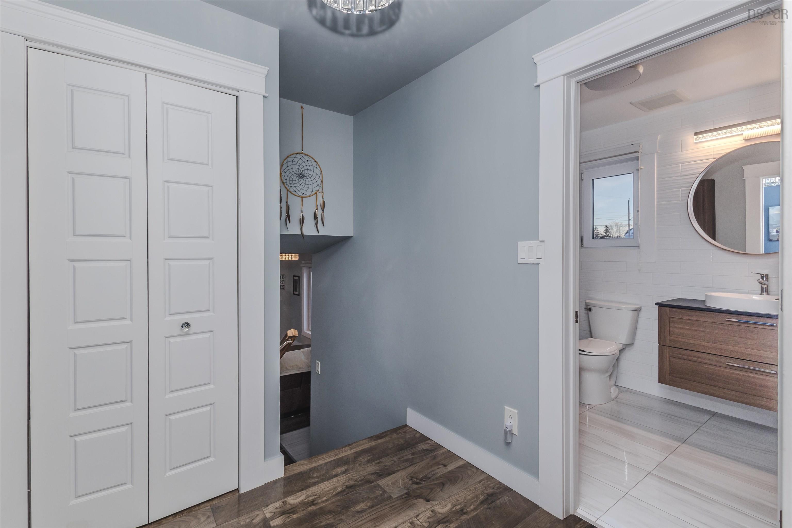 $499,999.00: 100 Ocean Avenue, Glace Bay