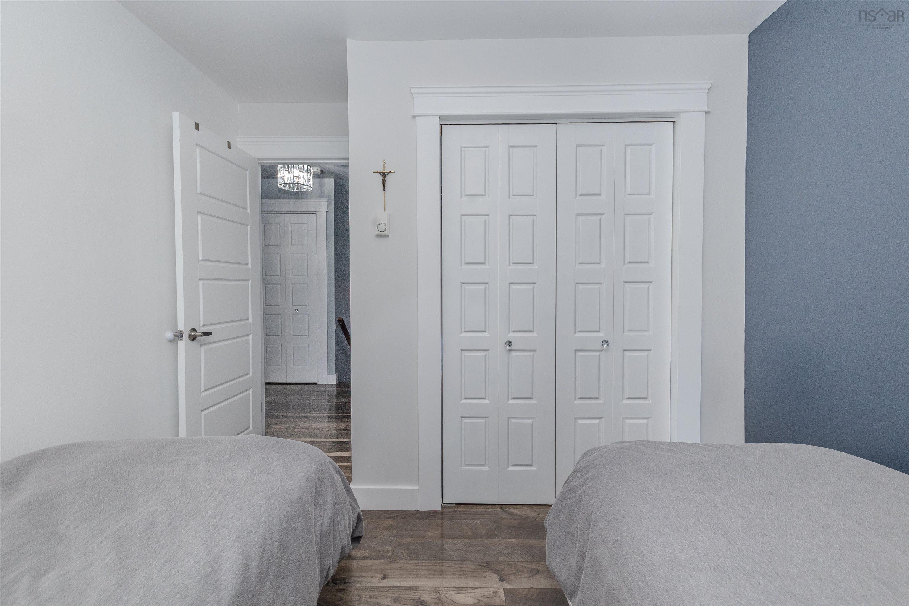 $499,999.00: 100 Ocean Avenue, Glace Bay