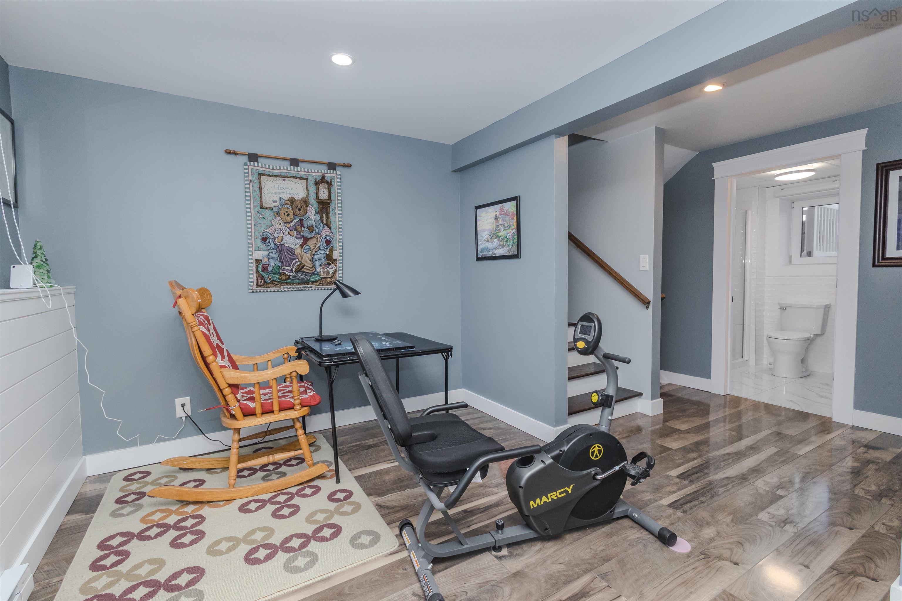 $499,999.00: 100 Ocean Avenue, Glace Bay