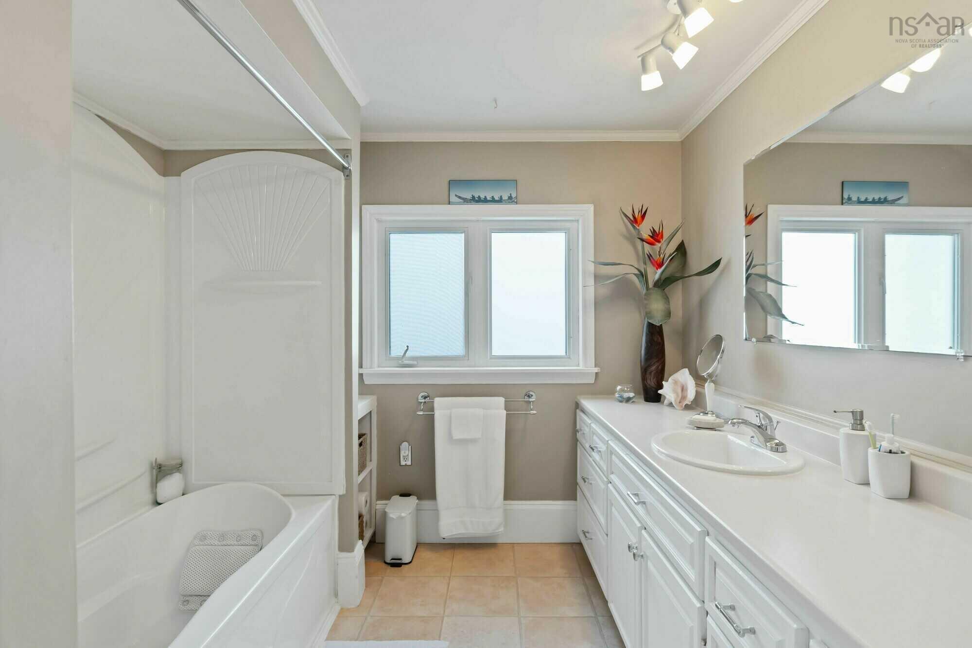 $599,999.00: 607 St.George Street, Annapolis Royal