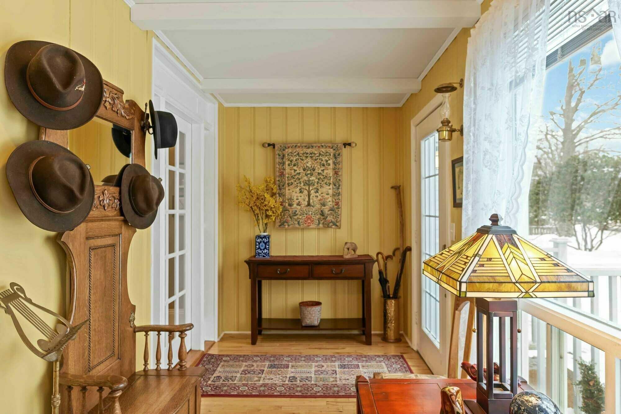 $599,999.00: 607 St.George Street, Annapolis Royal