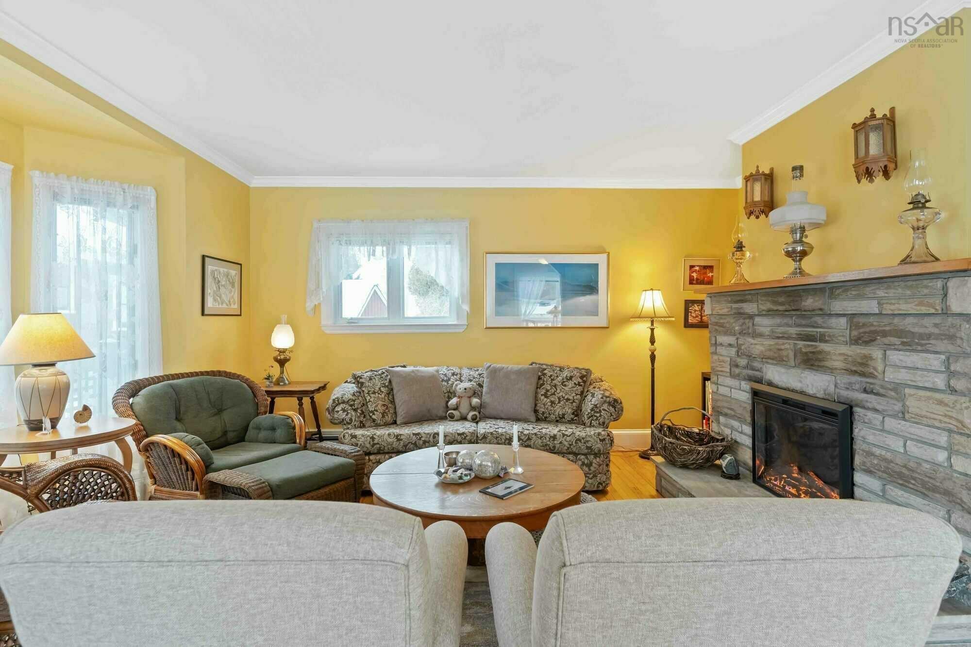 $599,999.00: 607 St.George Street, Annapolis Royal