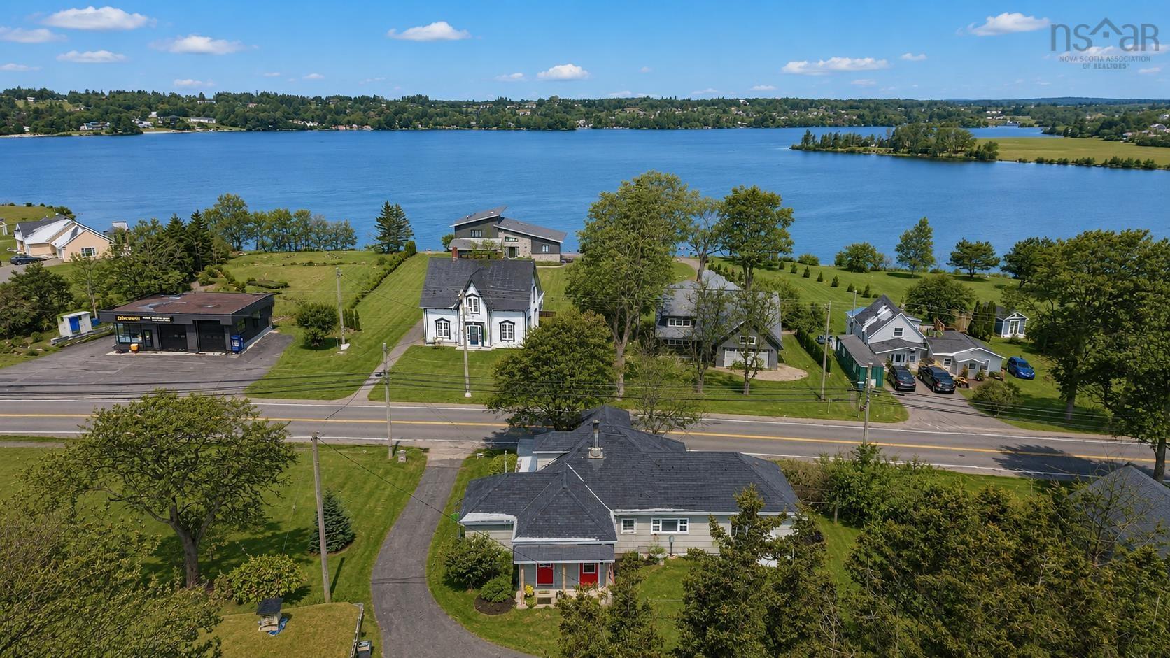 $345,000.00: 722 Highway 1, Hebron