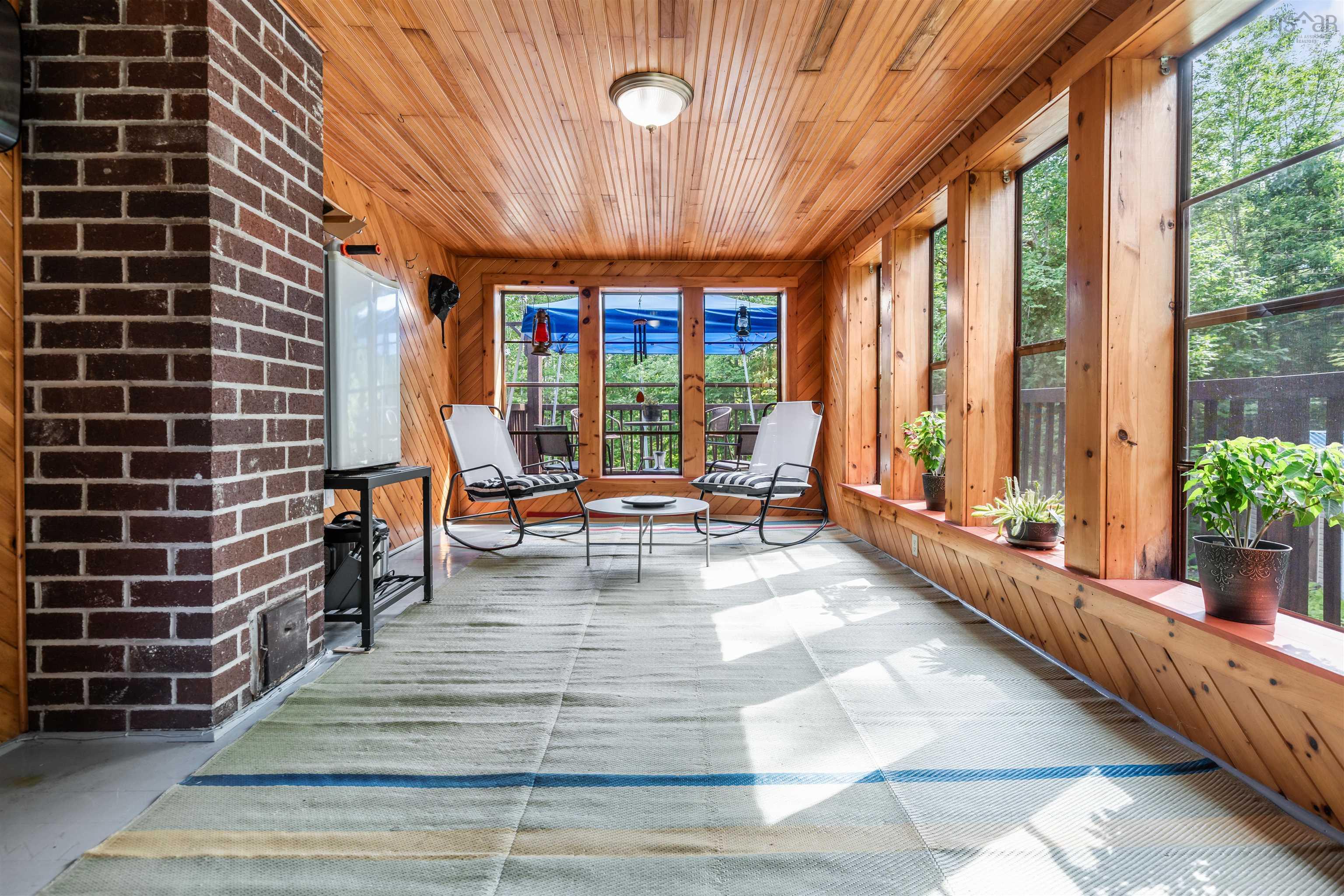 $532,000.00: 275 Harris Road, Haliburton