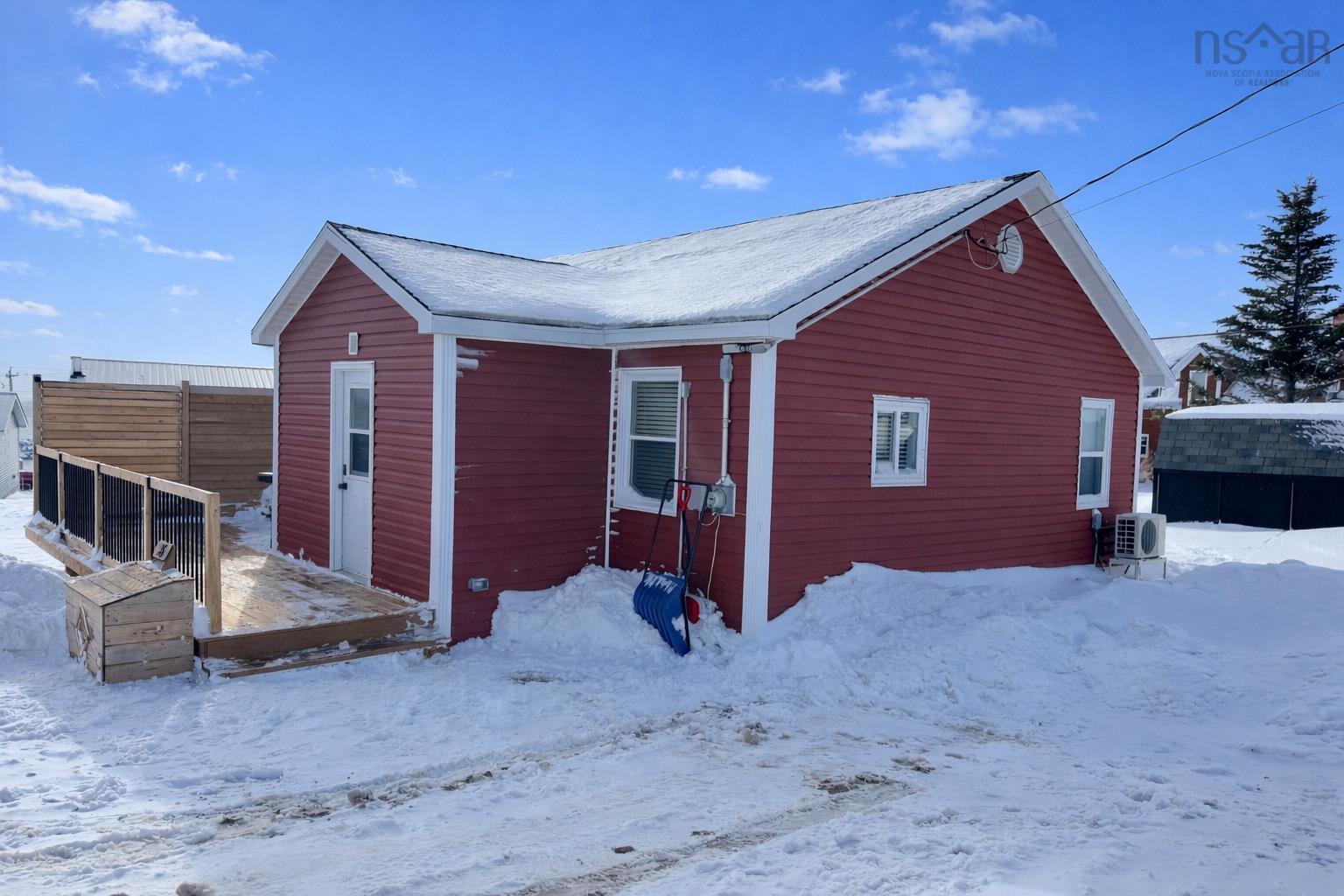 $199,000.00: 35 Ocean View, Neils Harbour