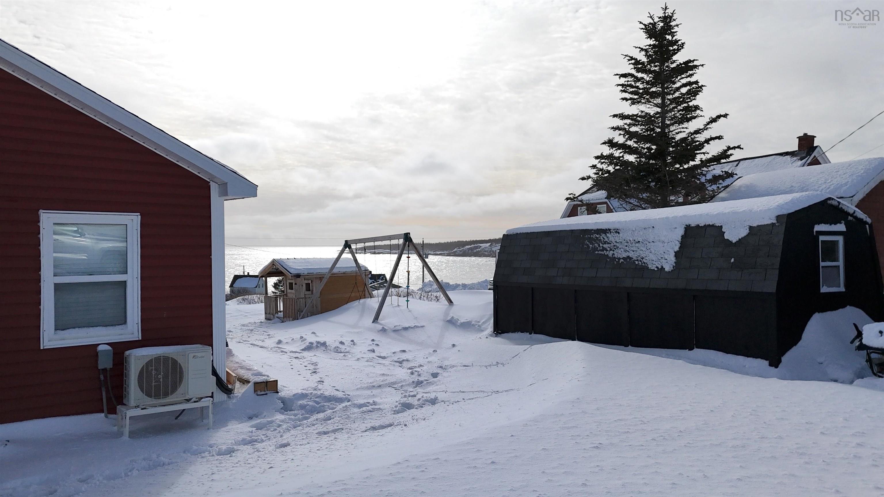 $199,000.00: 35 Ocean View, Neils Harbour