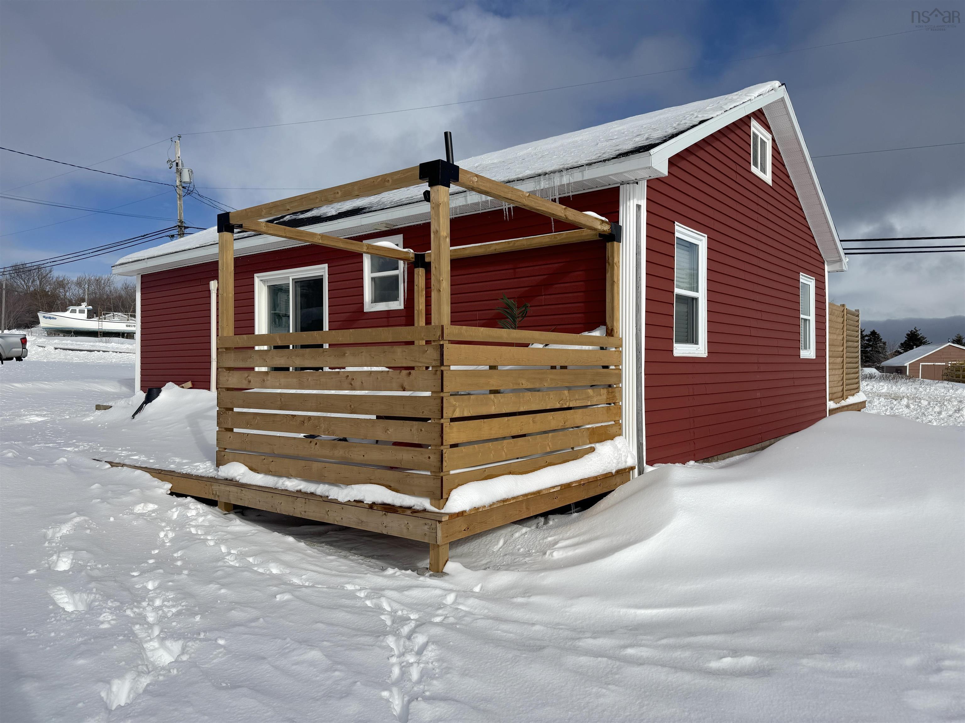 $199,000.00: 35 Ocean View, Neils Harbour