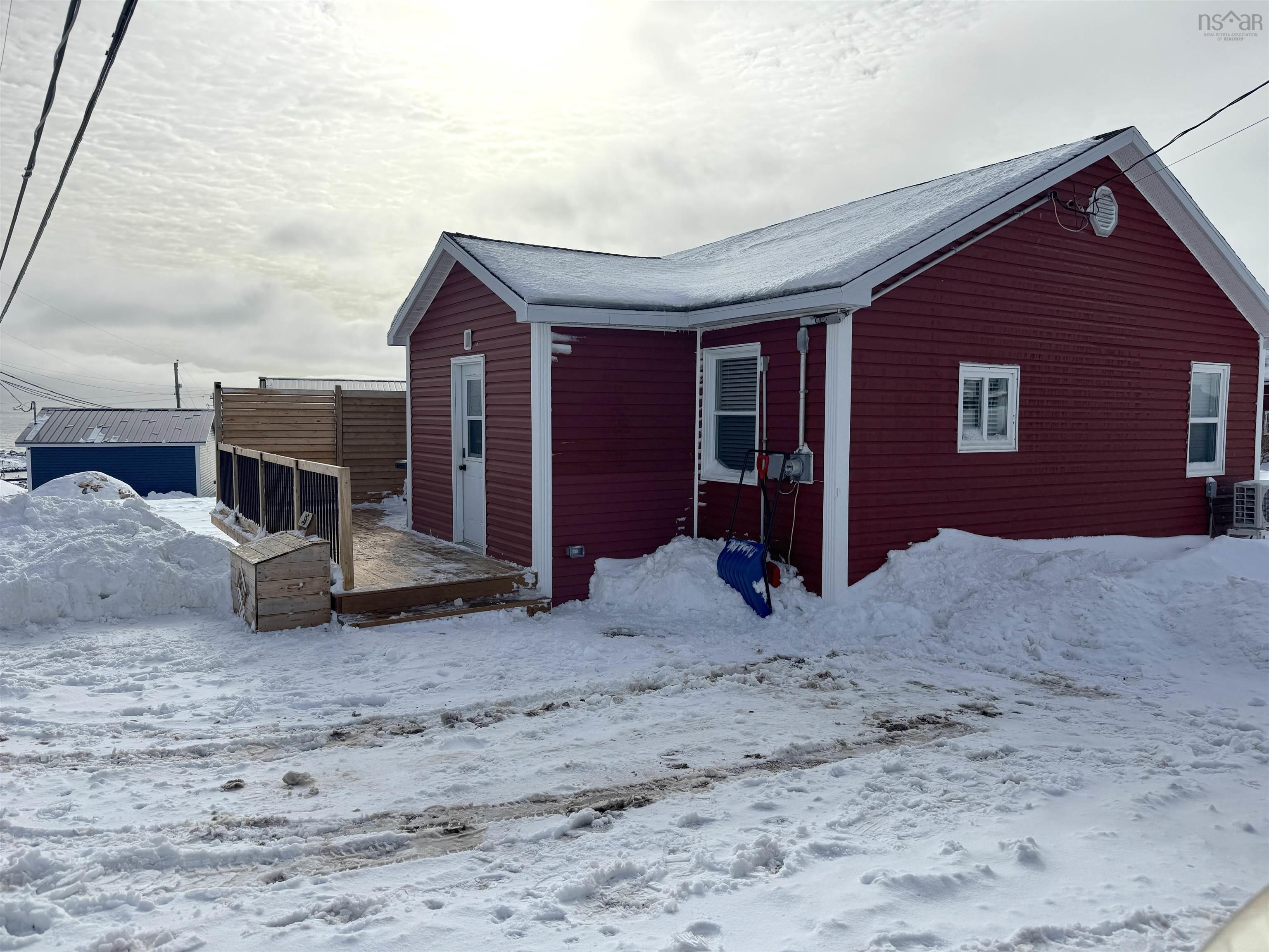$199,000.00: 35 Ocean View, Neils Harbour