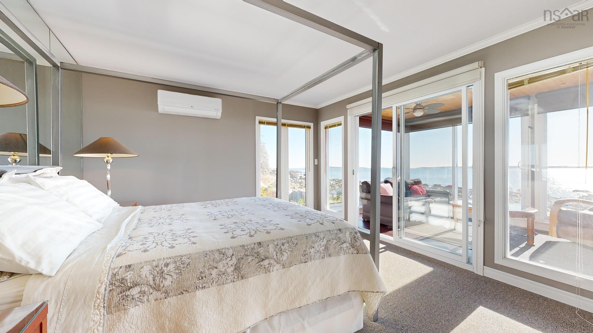 $1,100,000.00: 7343 Highway 3, Summerville Centre