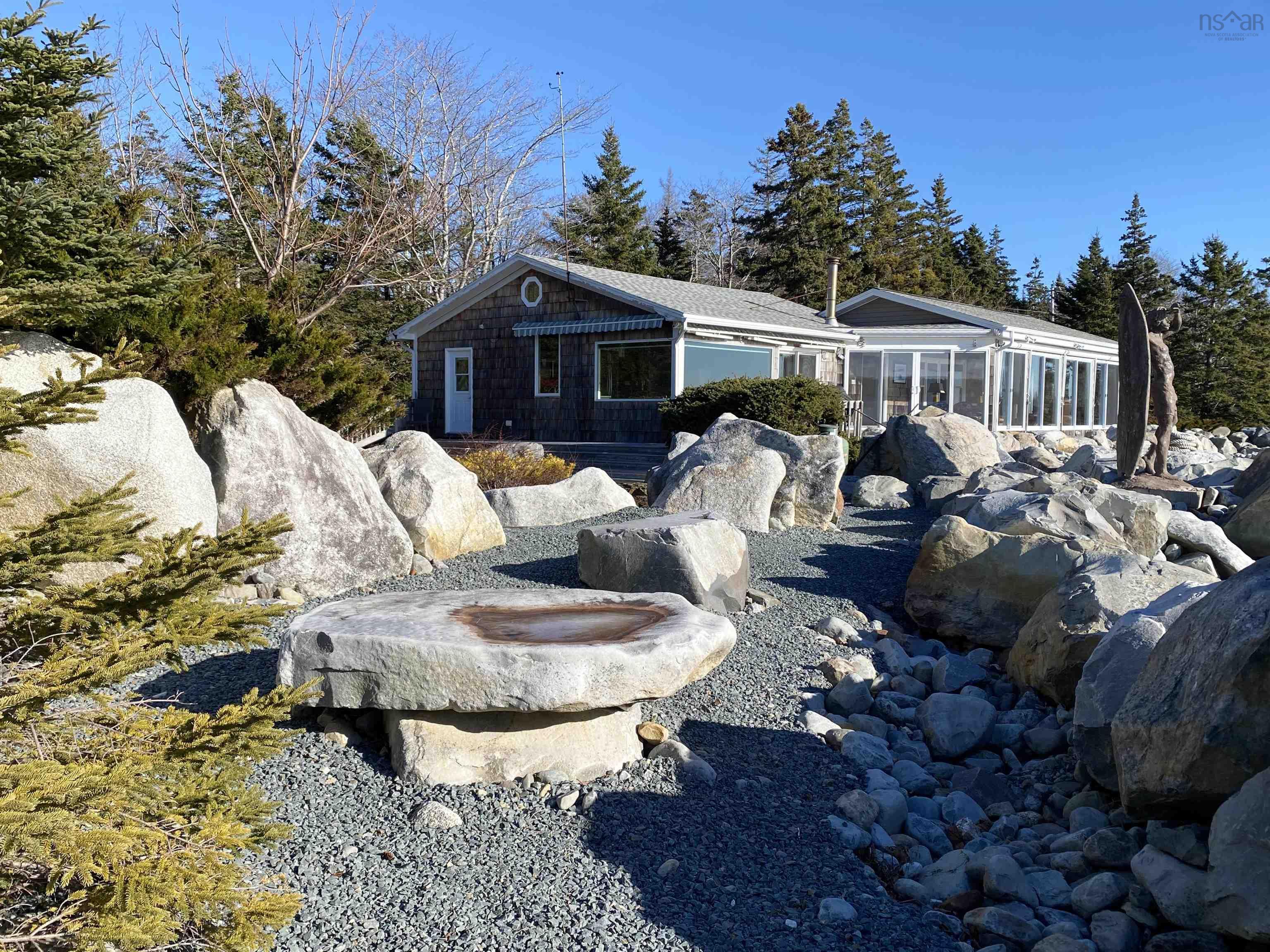 $1,100,000.00: 7343 Highway 3, Summerville Centre