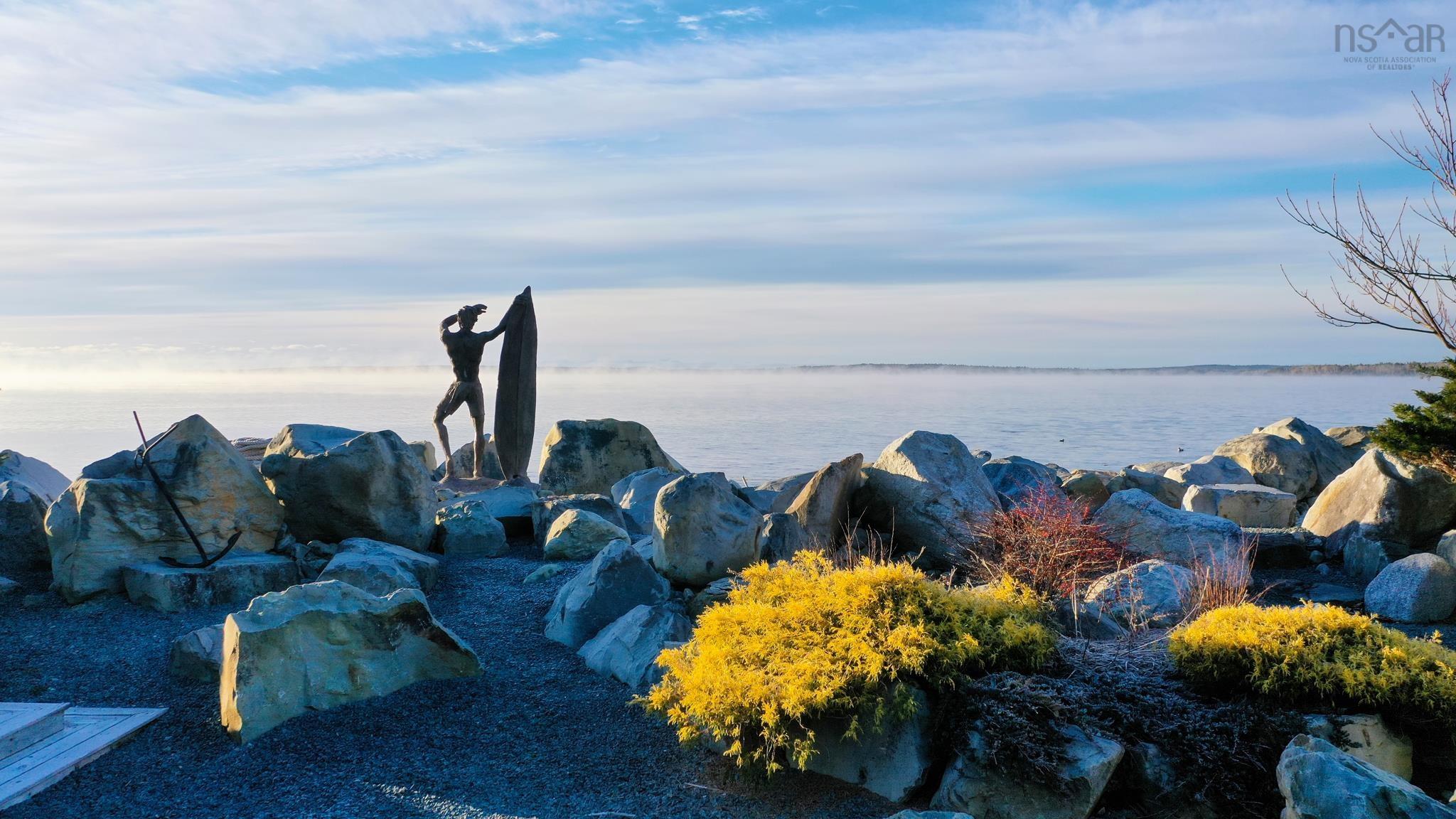 $1,100,000.00: 7343 Highway 3, Summerville Centre