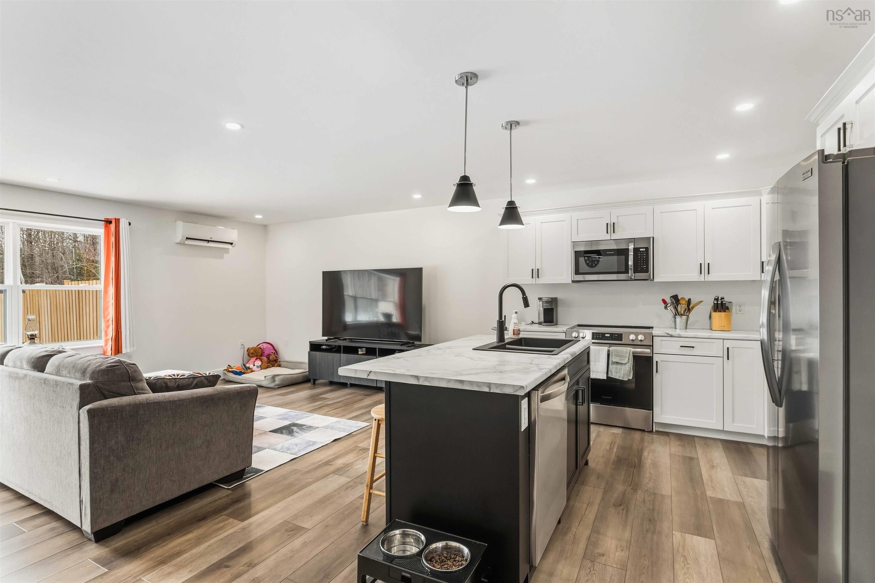 $379,900.00: 1129 Percy Court, Aylesford