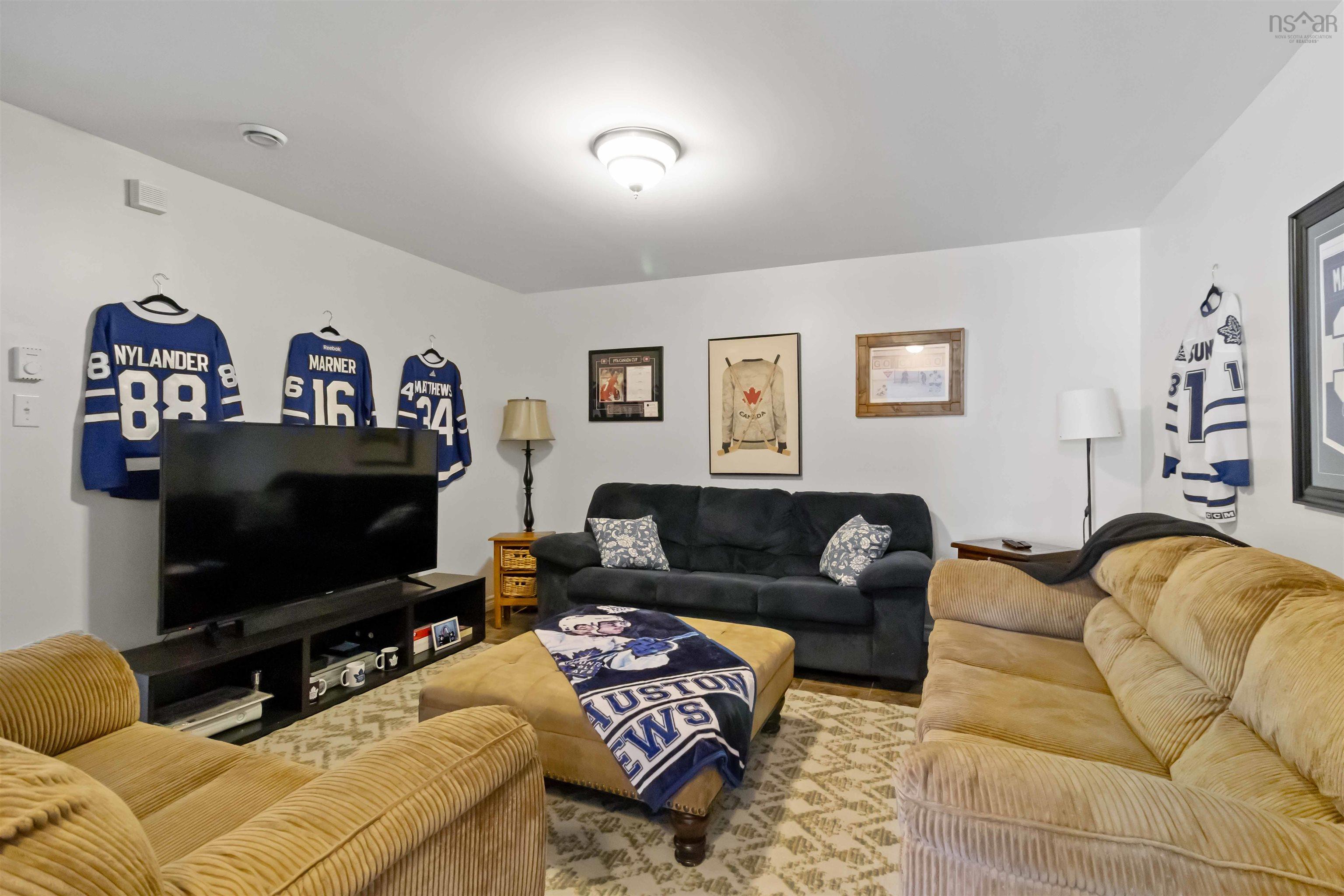 $749,000.00: 11 Forestridge Drive, Conquerall Mills