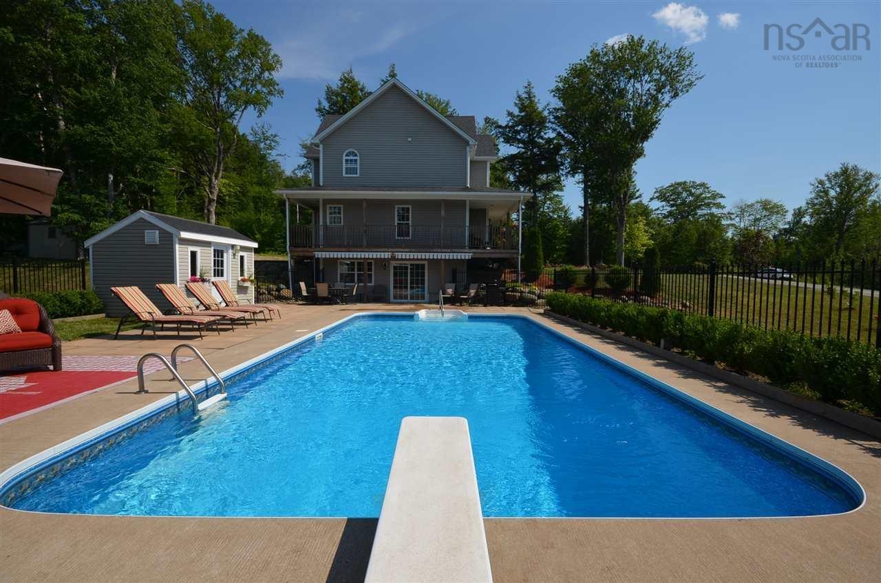 $749,000.00: 11 Forestridge Drive, Conquerall Mills