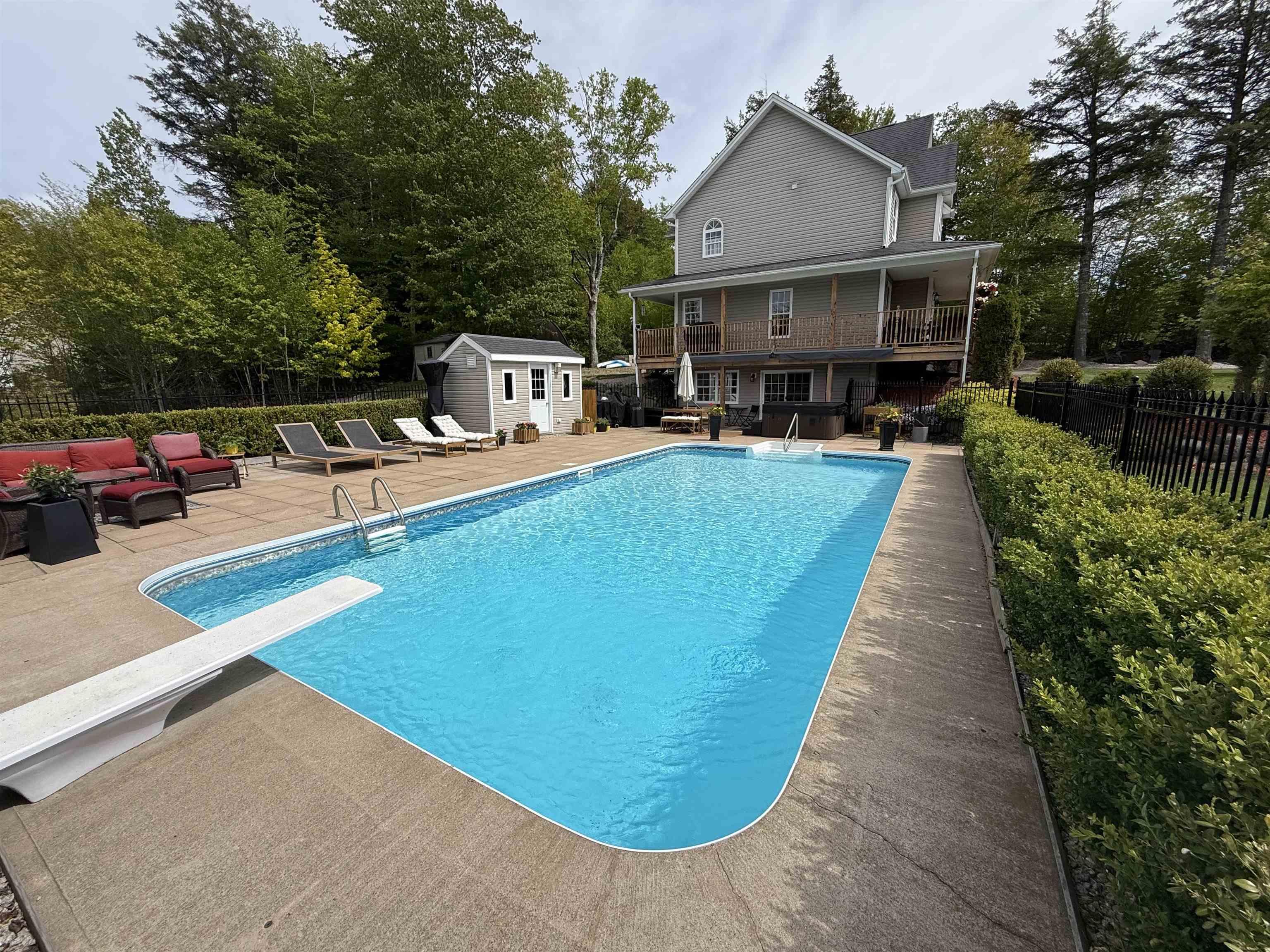 $749,000.00: 11 Forestridge Drive, Conquerall Mills
