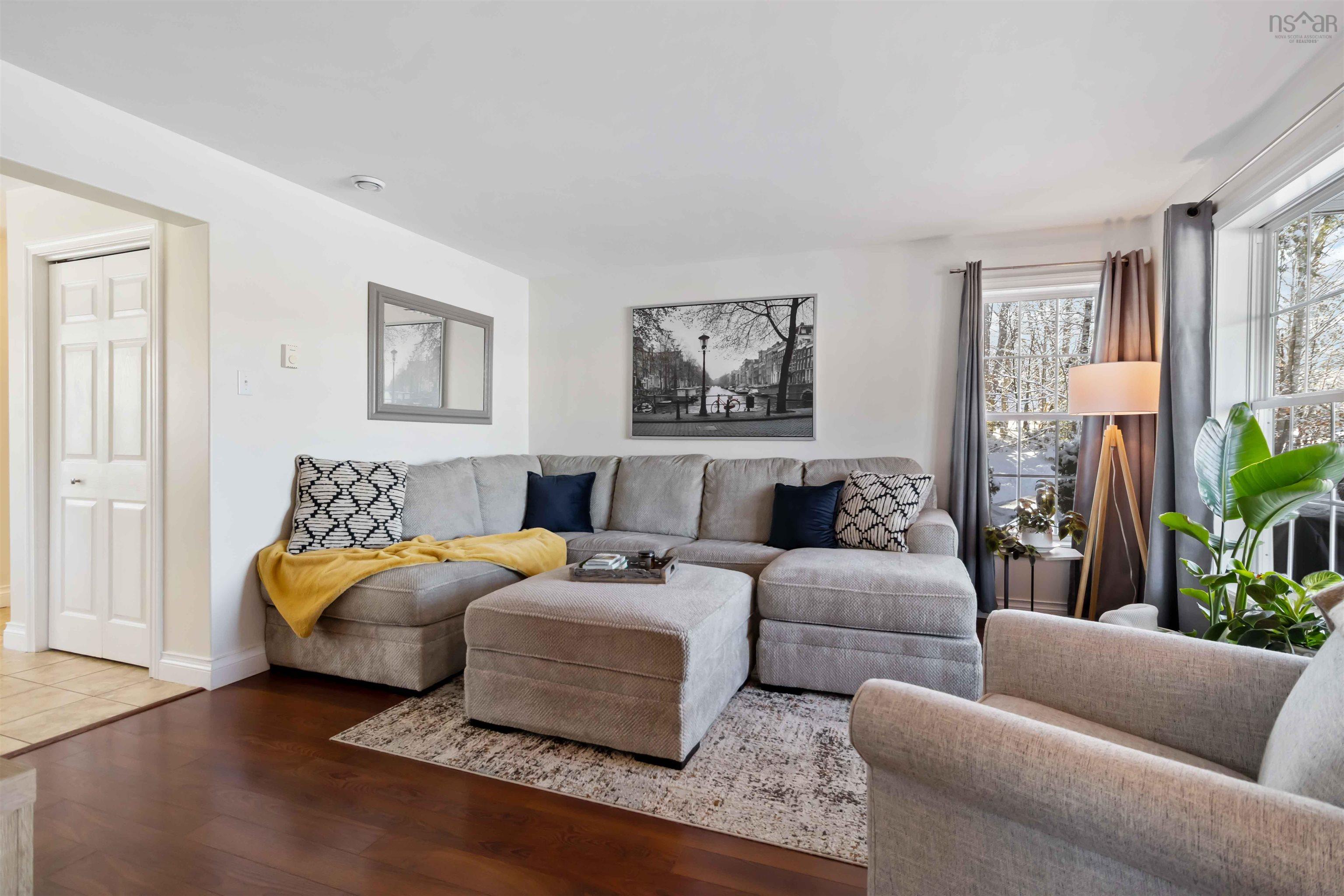 $749,000.00: 11 Forestridge Drive, Conquerall Mills