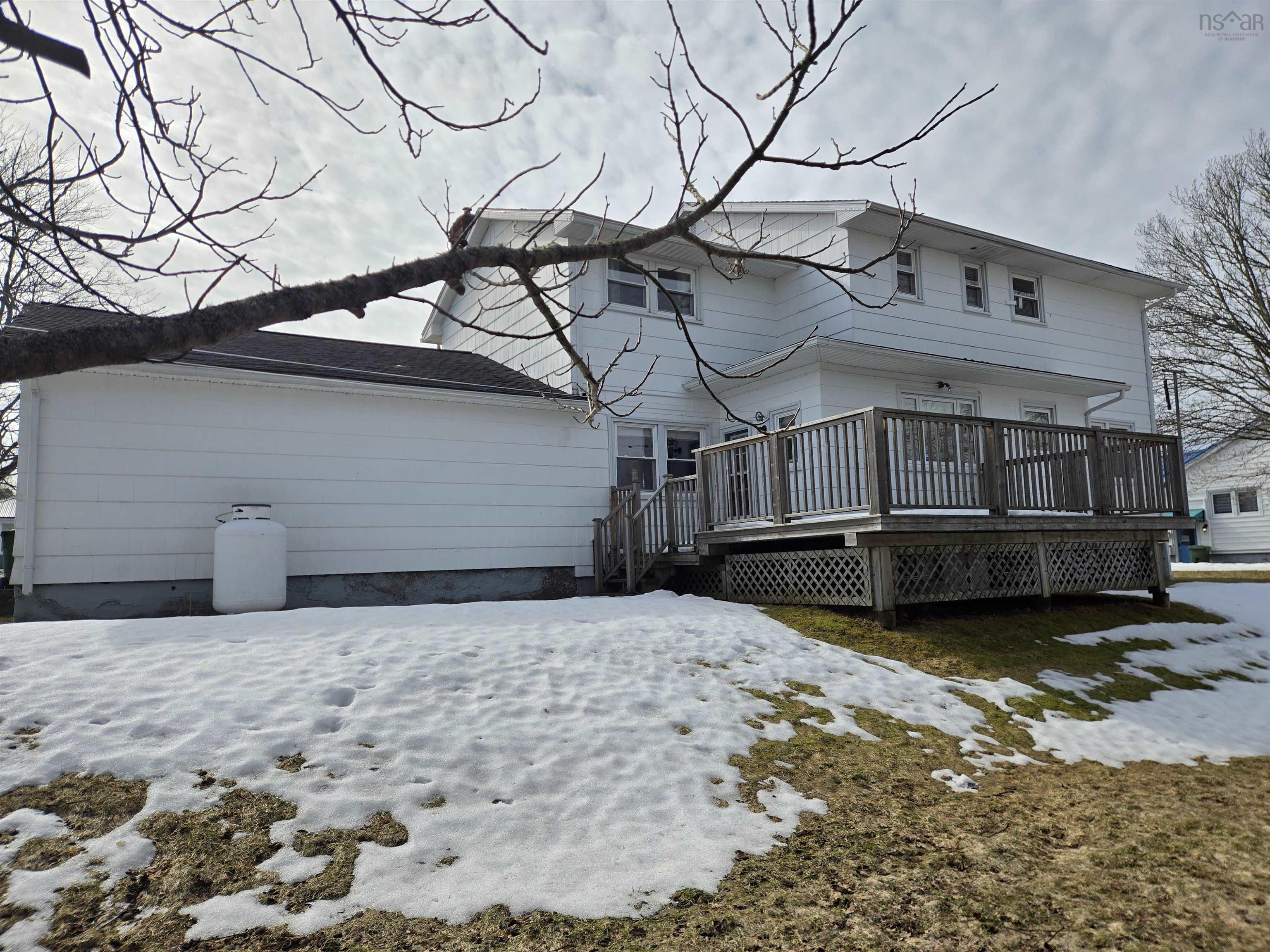 $559,900.00: 35 Fairview Drive, Truro