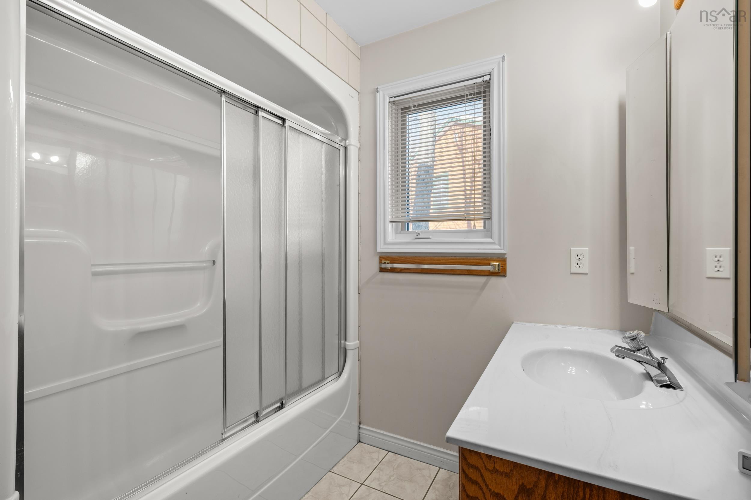 10 Braeloch Court, Lake Loon, NS (MLS 202602584)