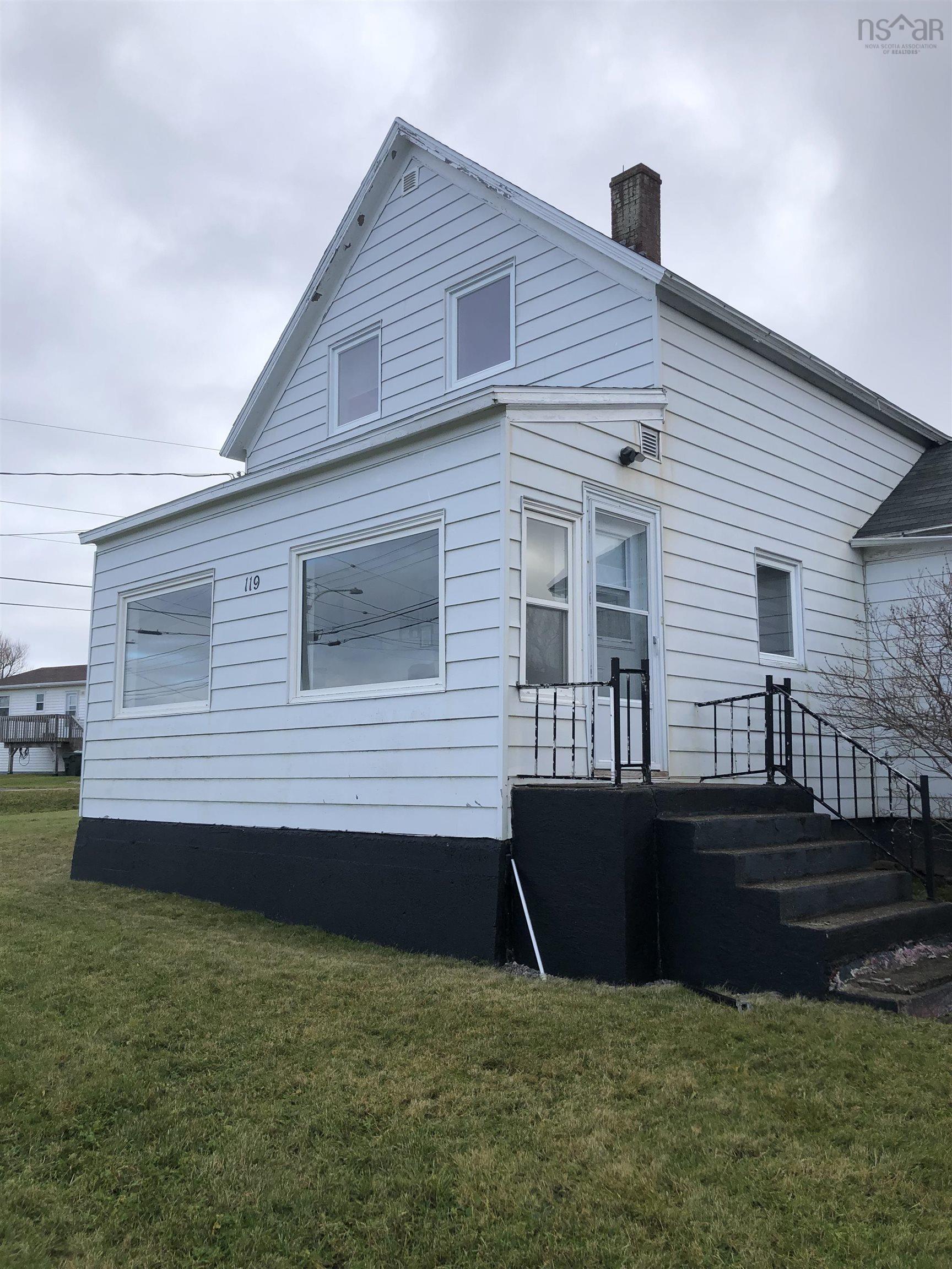 $189,000.00: 119 Connaught Avenue, Glace Bay