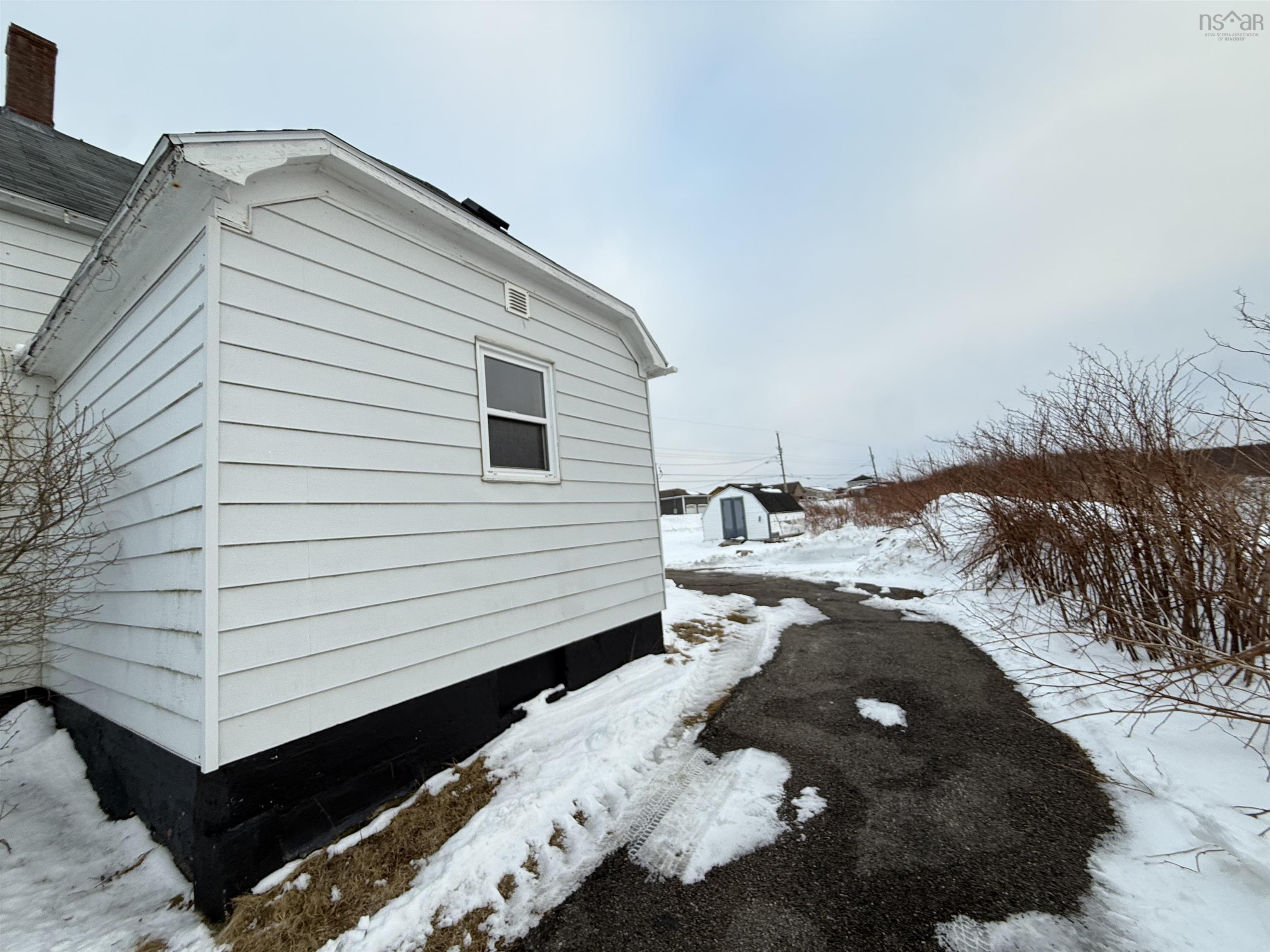 $189,000.00: 119 Connaught Avenue, Glace Bay