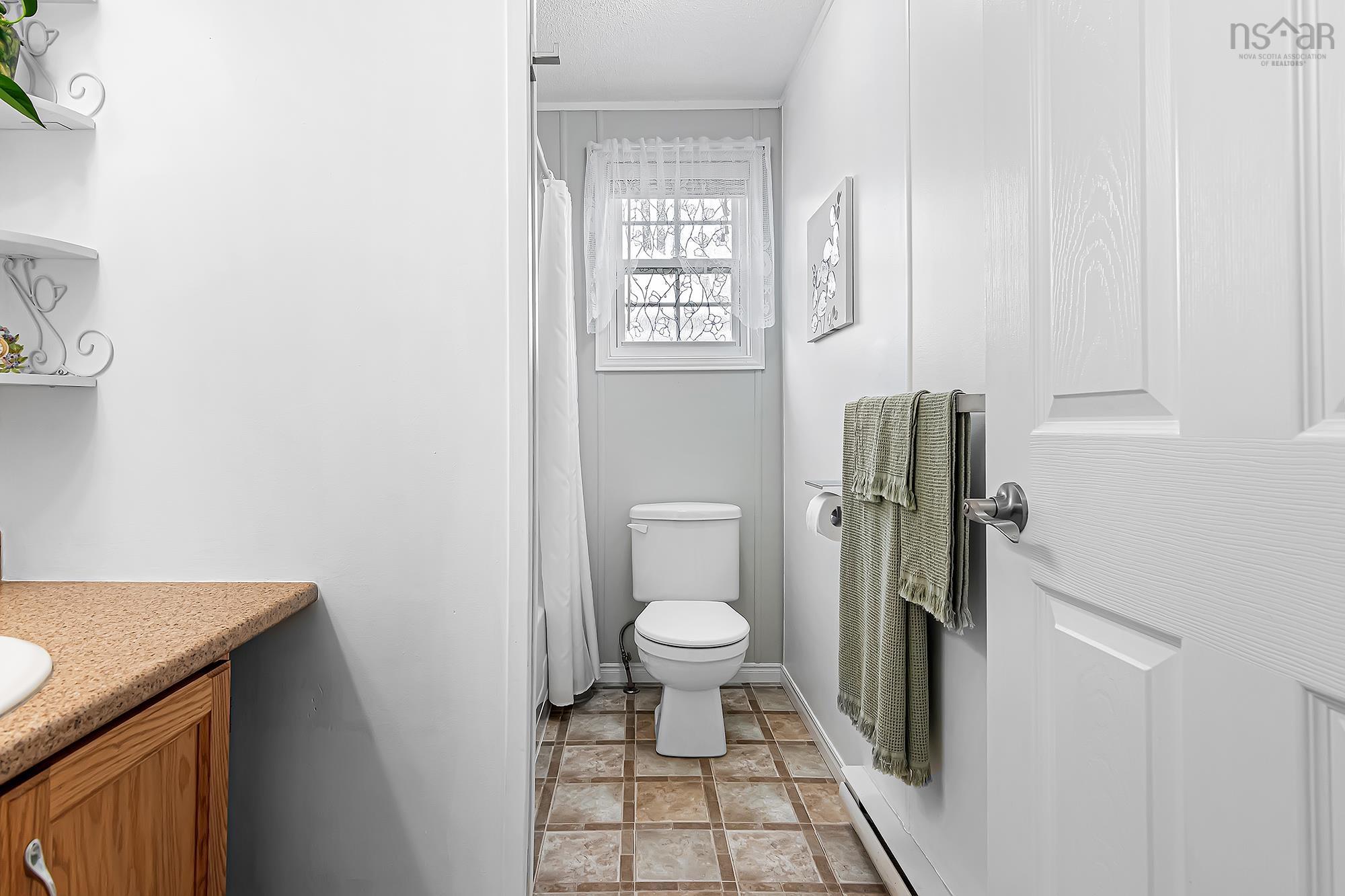 76 Bumpy Lane, Lake Echo, NS (MLS 202602598)